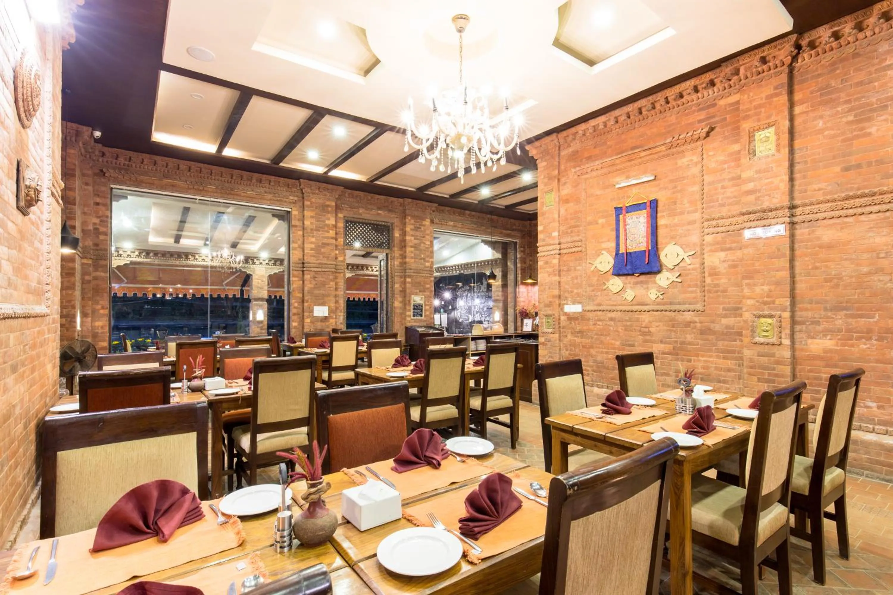 Restaurant/places to eat in Dahlia Boutique Hotel