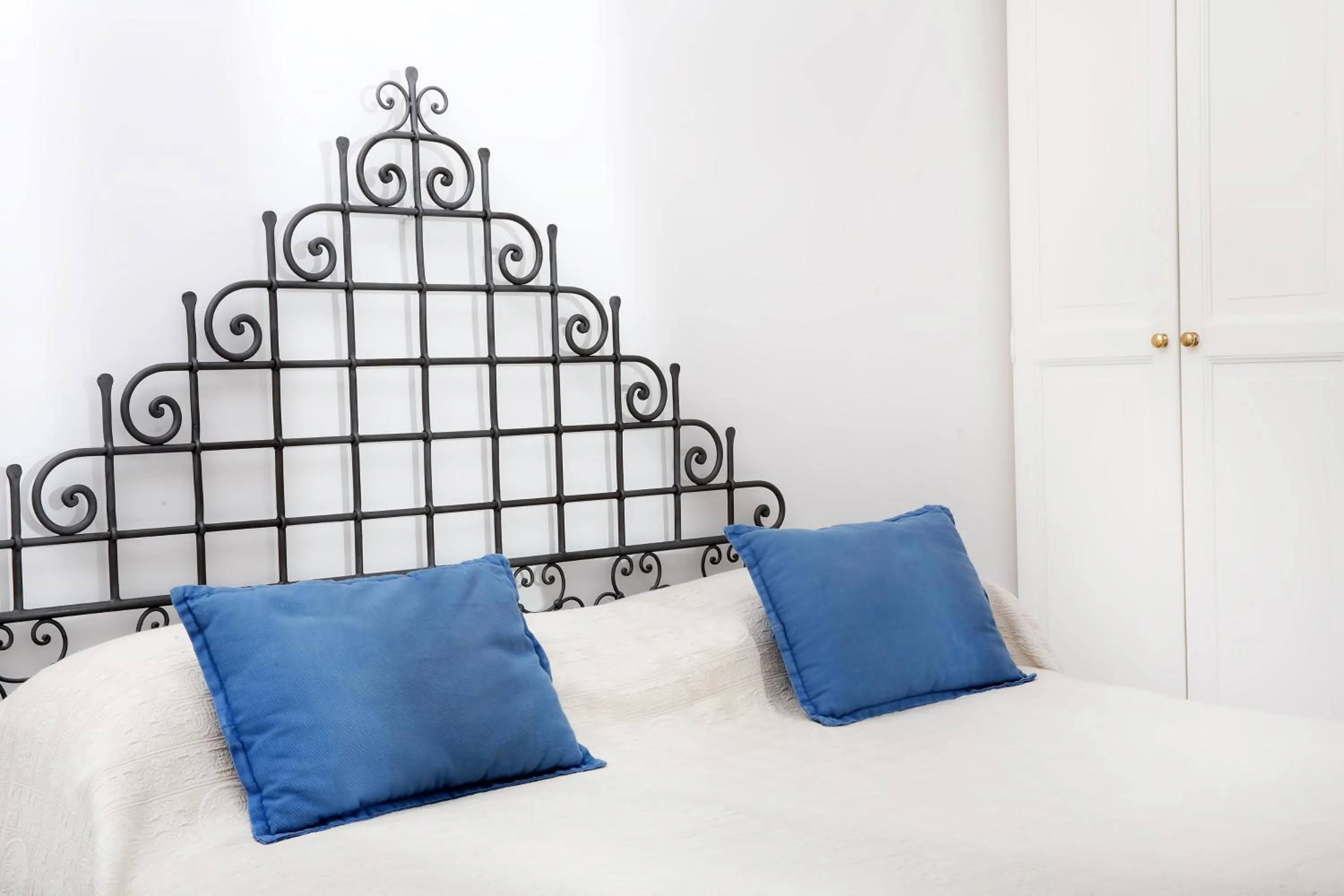 Photo of the whole room, Bed in Il Giardino dell'Arte