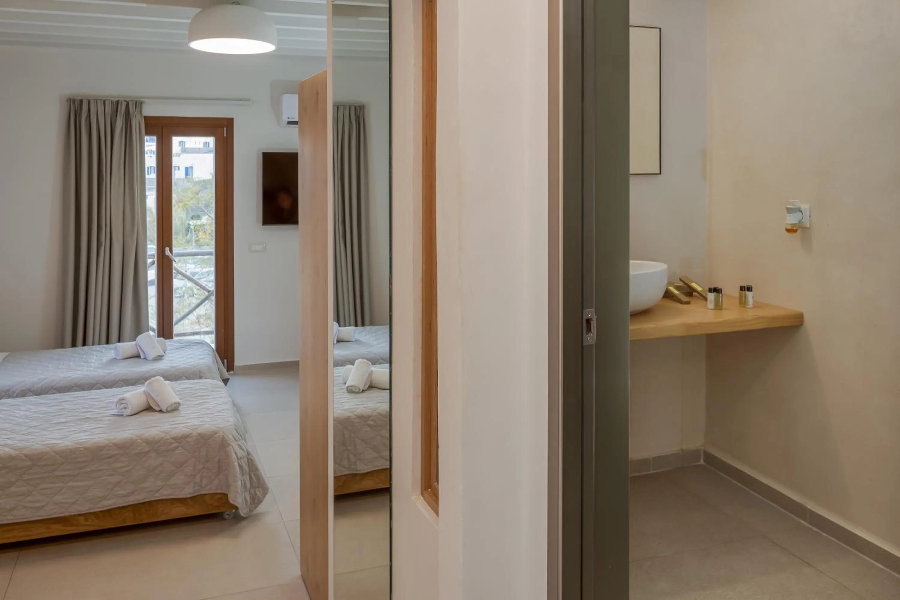 Bed in Edem Garden Residence by Estia