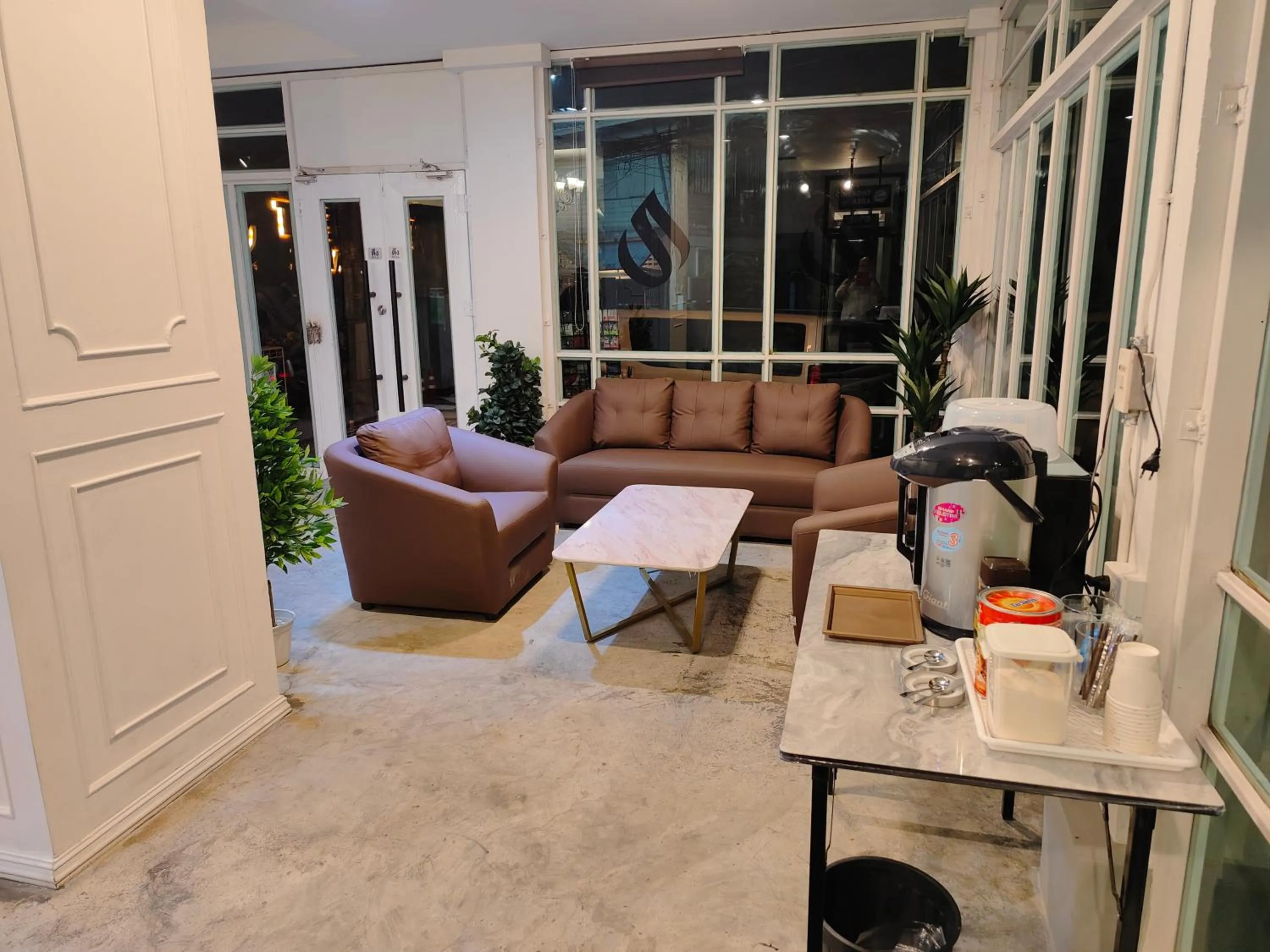 Lobby or reception in The Guest Chang Moi Boutique Hotel