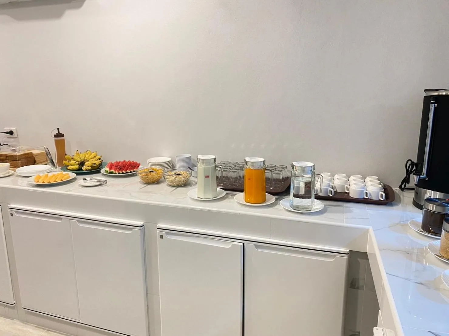 Drinks in The Guest Chang Moi Boutique Hotel