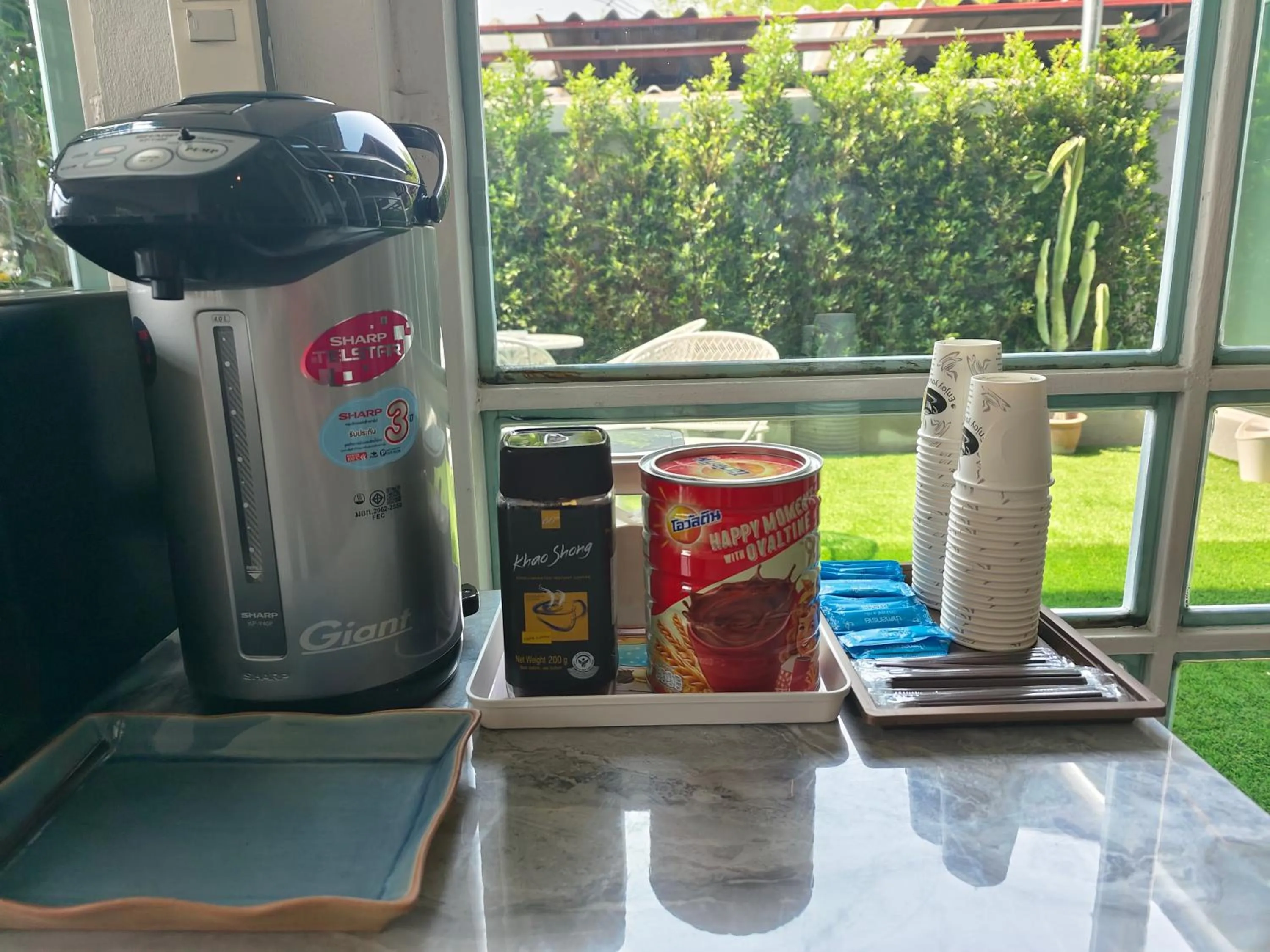 Coffee/tea facilities in The Guest Chang Moi Boutique Hotel