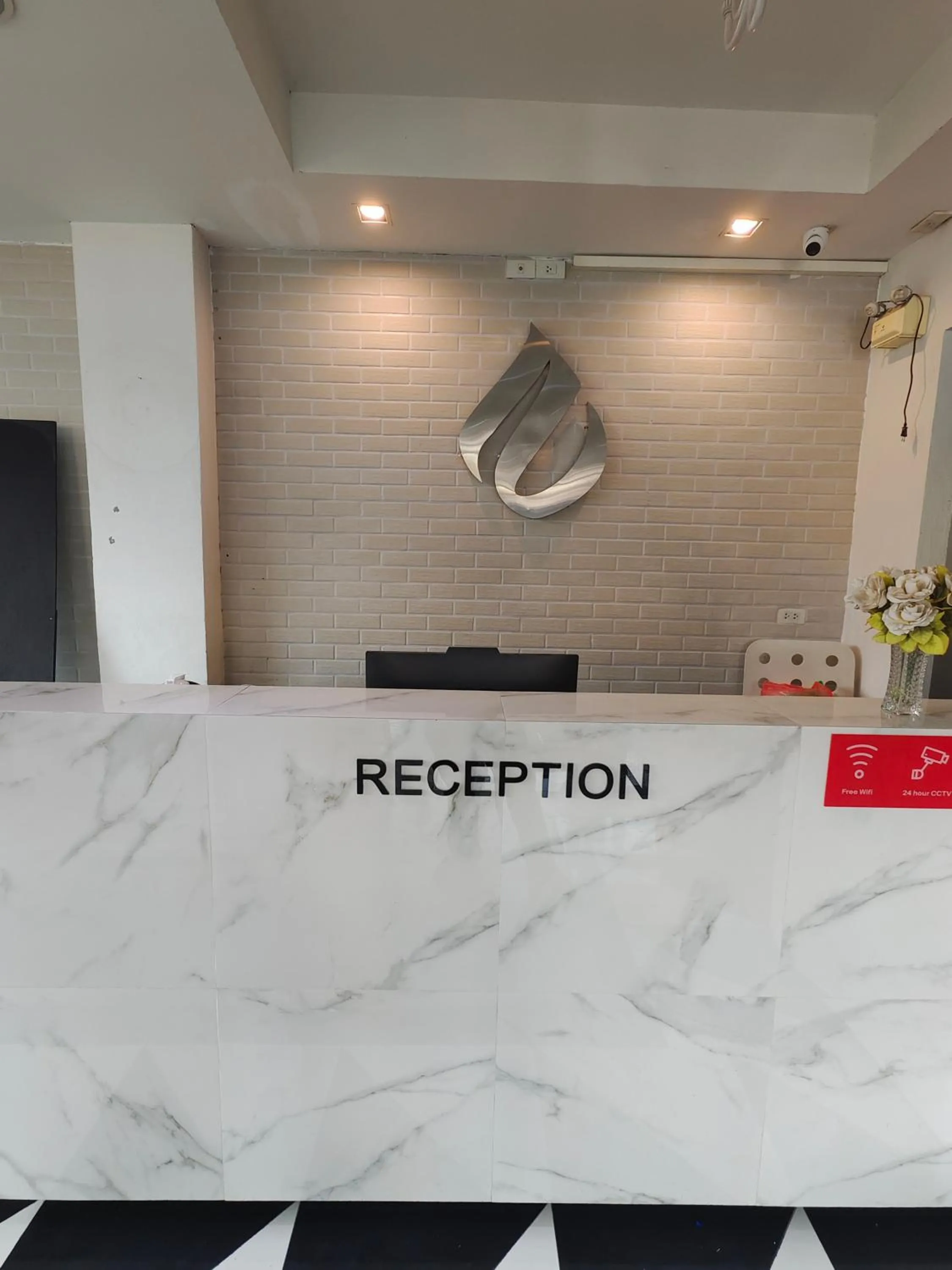 Lobby or reception in The Guest Chang Moi Boutique Hotel