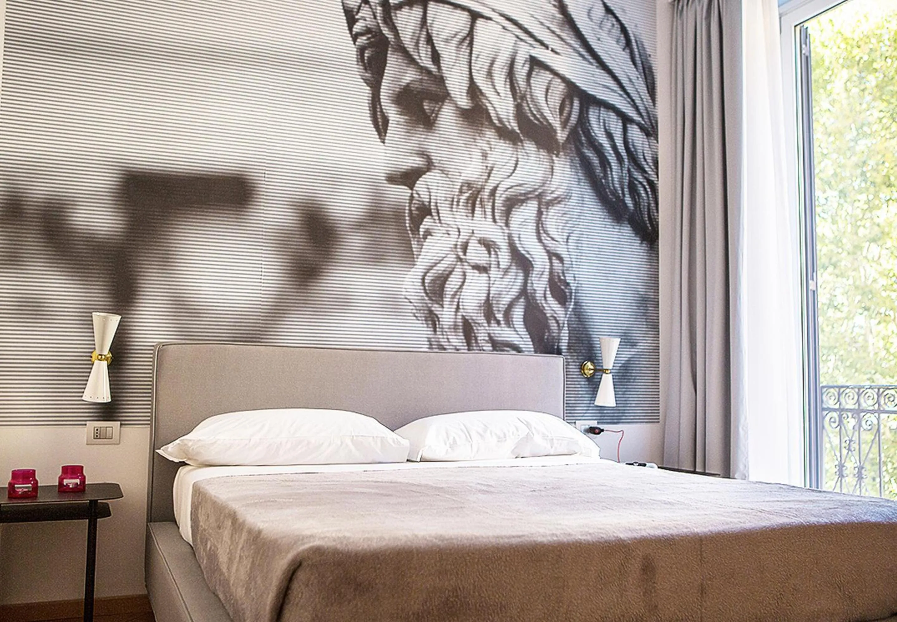 Bed in Milizie 76 Gallery