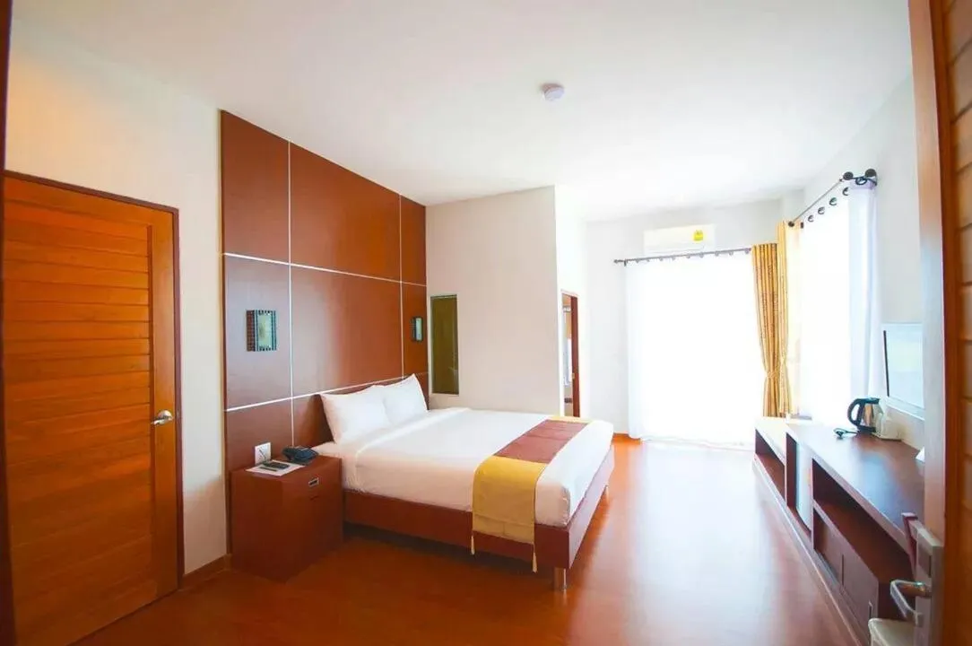 Bedroom, Bed in FIG Boutique Hotel