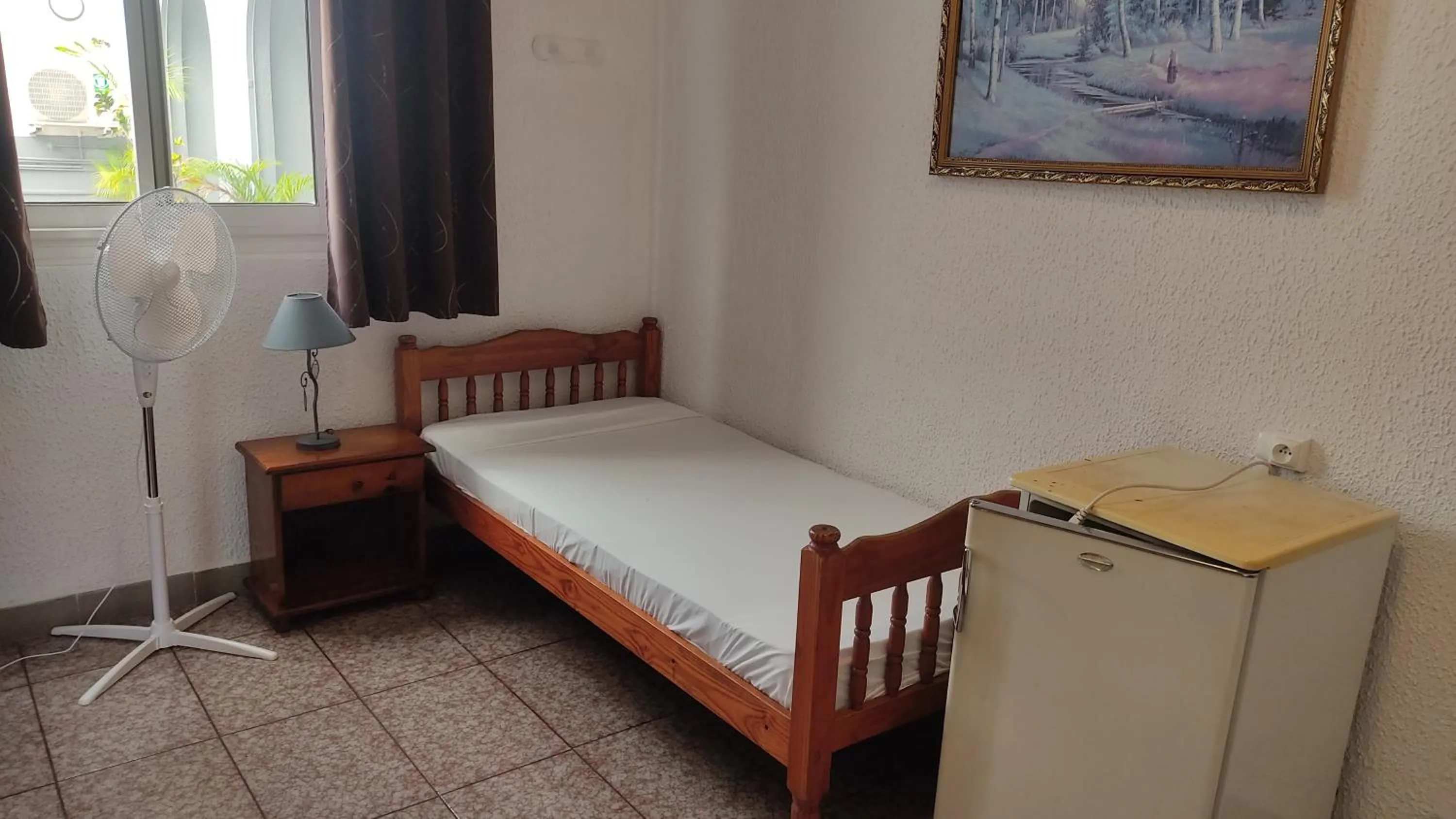 Bedroom, Bed in Hôtel Le Nathania