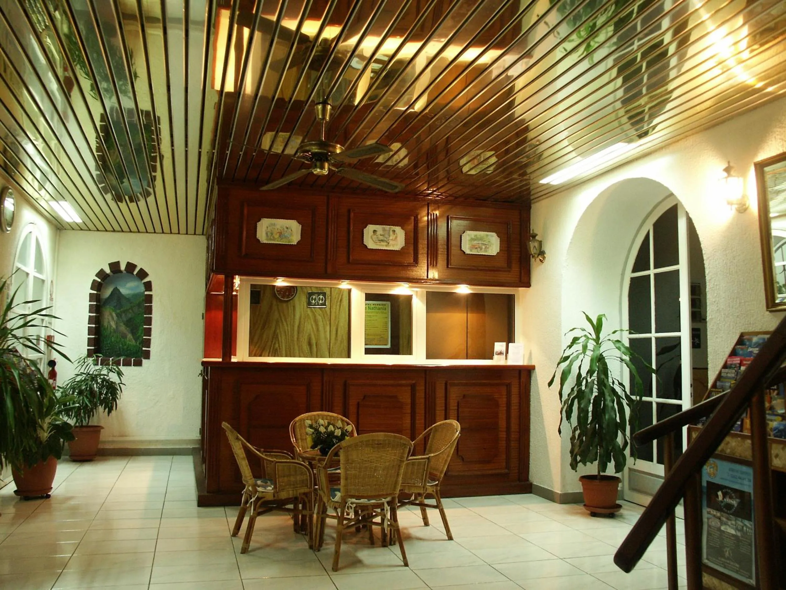 Lobby or reception in Hôtel Le Nathania