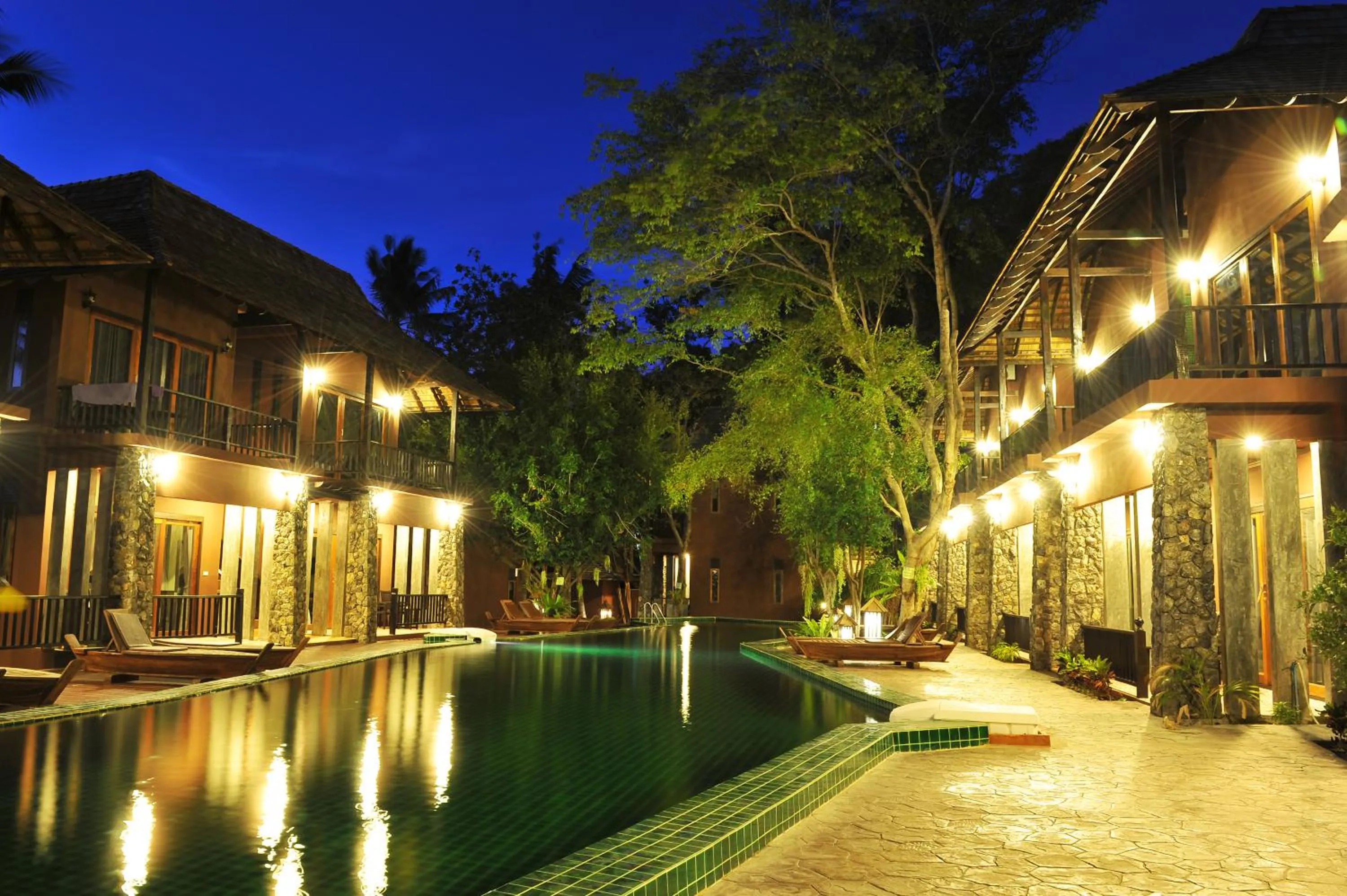 Swimming pool in Koh Tao Beach Club
