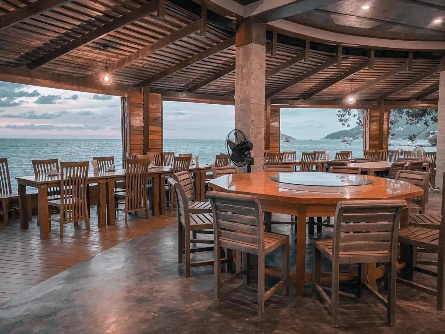 Restaurant/places to eat in Koh Tao Beach Club