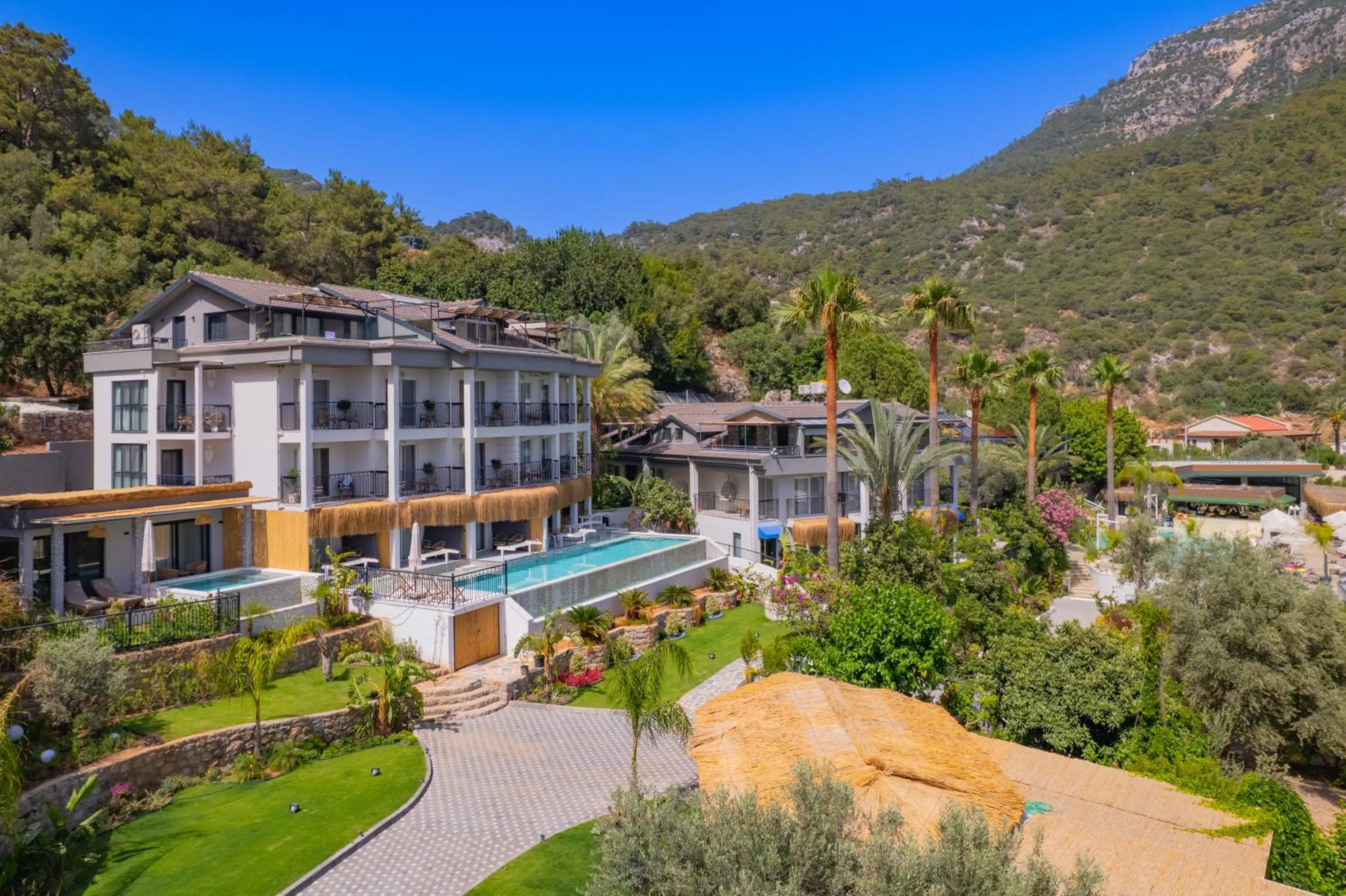 Property building in Morina Deluxe Hotel