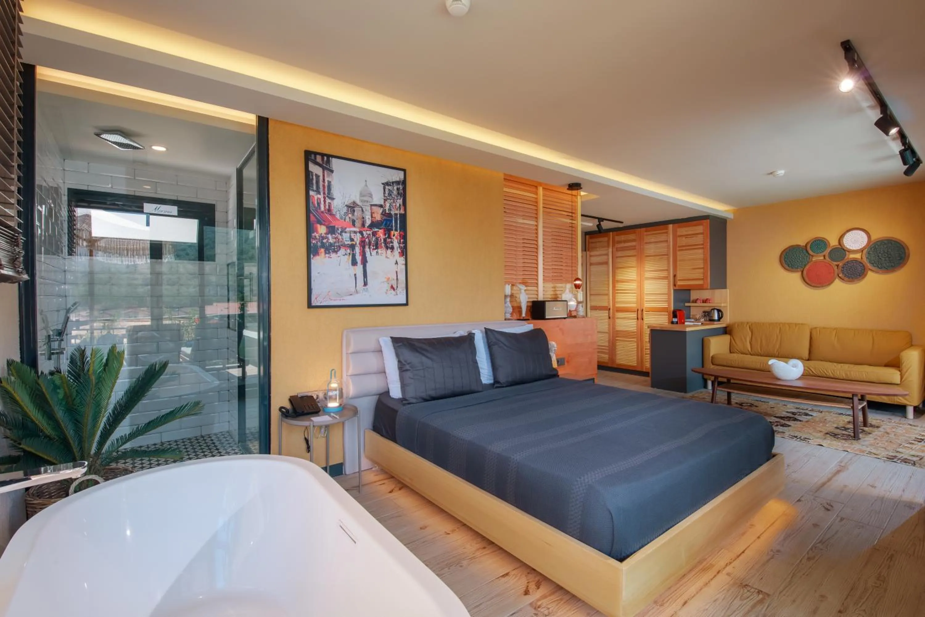 Bath in Morina Deluxe Hotel