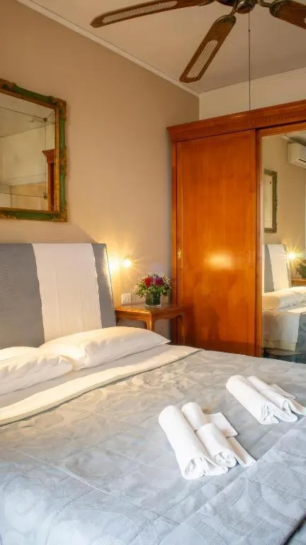 Bed in Hotel Sinuessa Terme