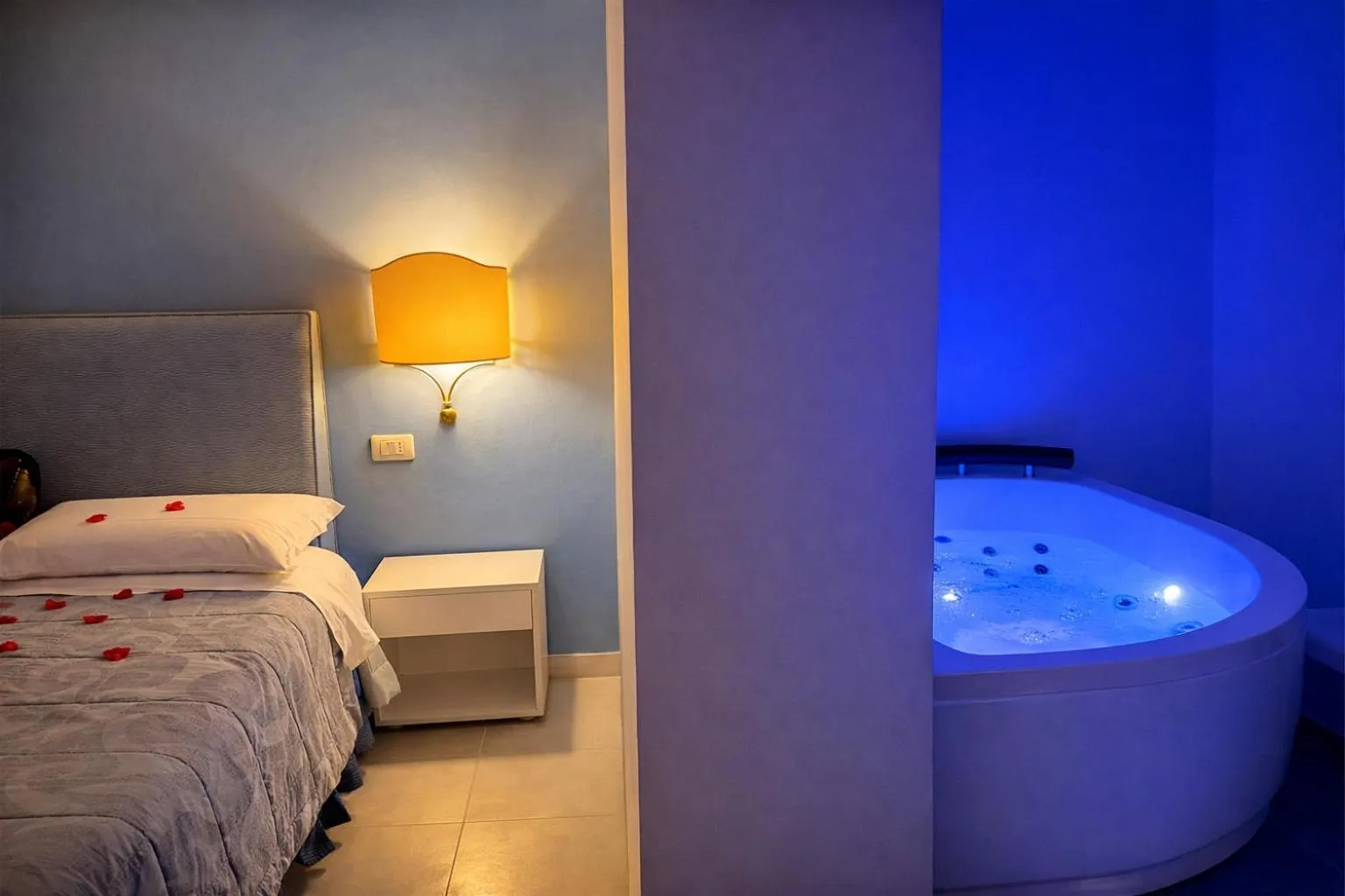 Bed in Hotel Sinuessa Terme