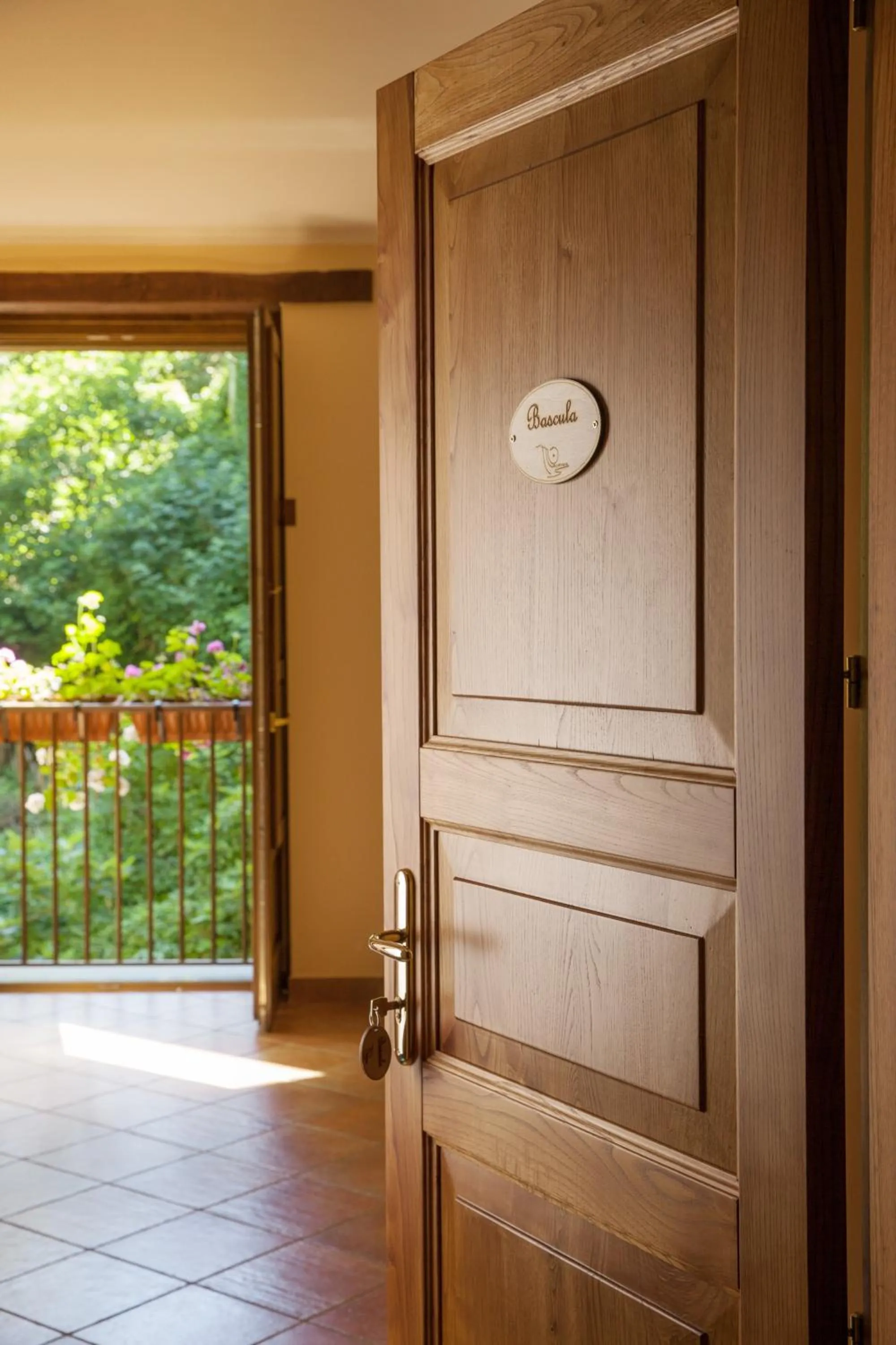 TV and multimedia in Dimora Storica Hotel Maccarunera