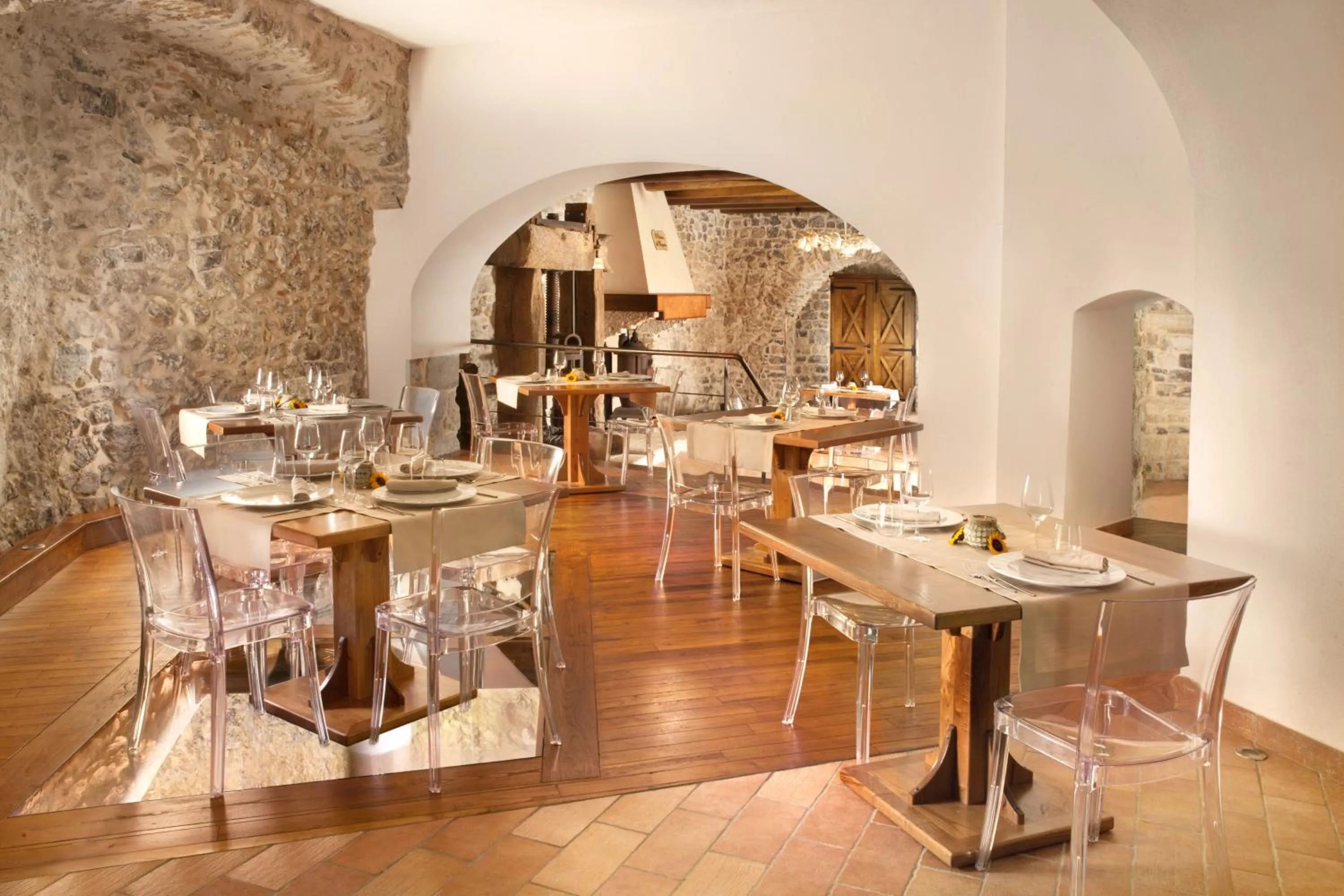 Restaurant/places to eat in Dimora Storica Hotel Maccarunera