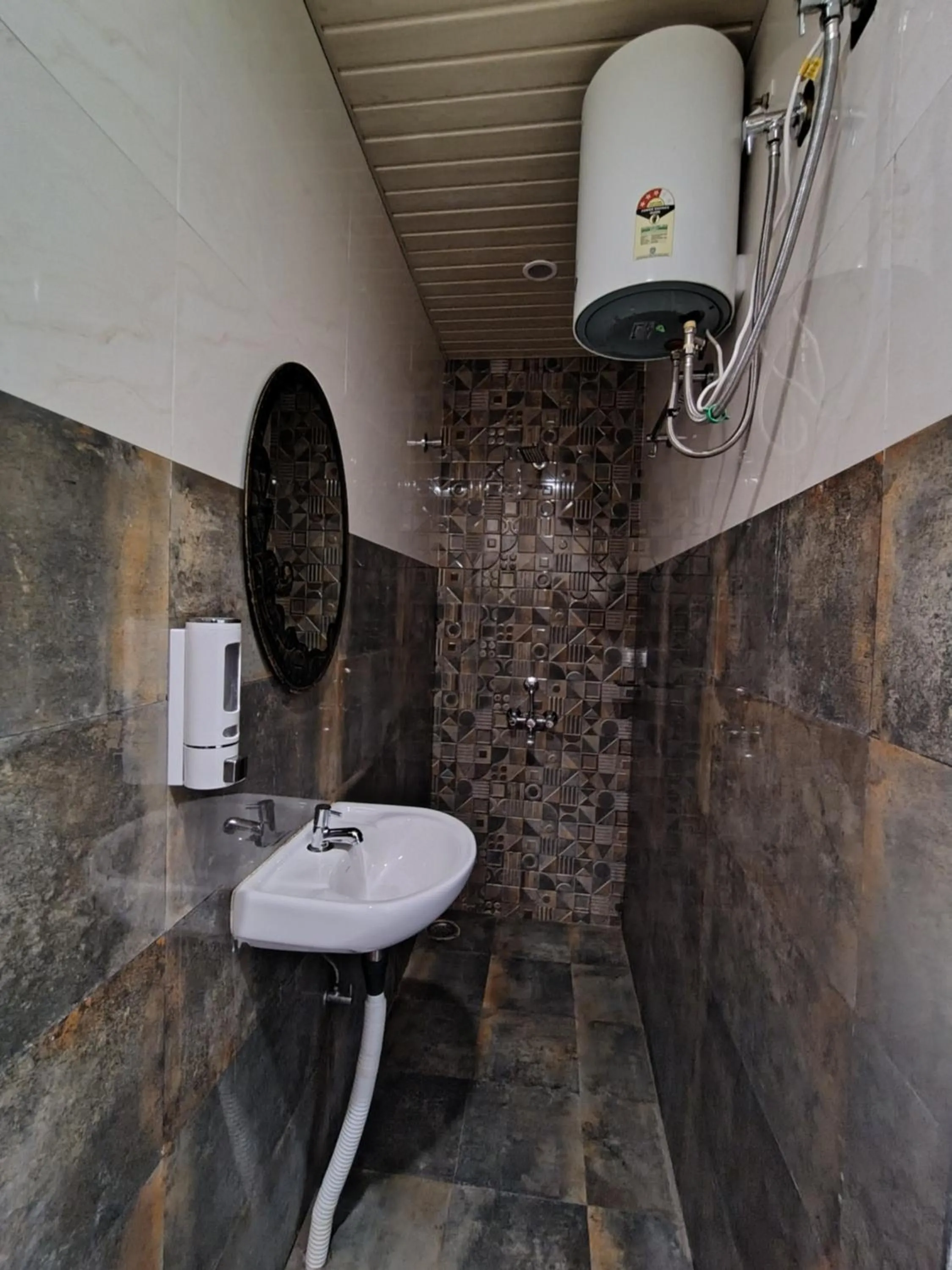 Bathroom in Hotel Mrk