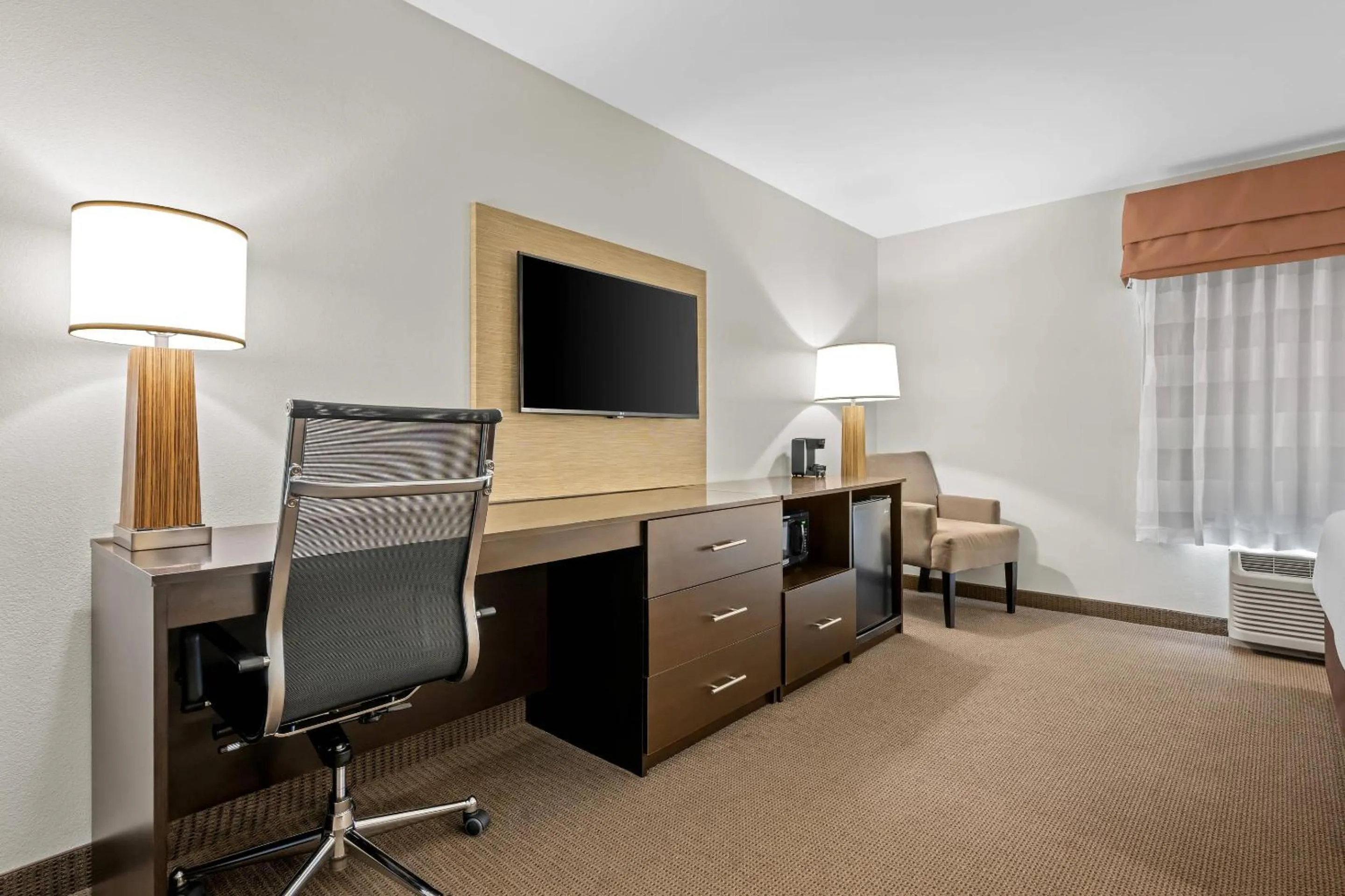 Bedroom in Sleep Inn & Suites Jasper I-22