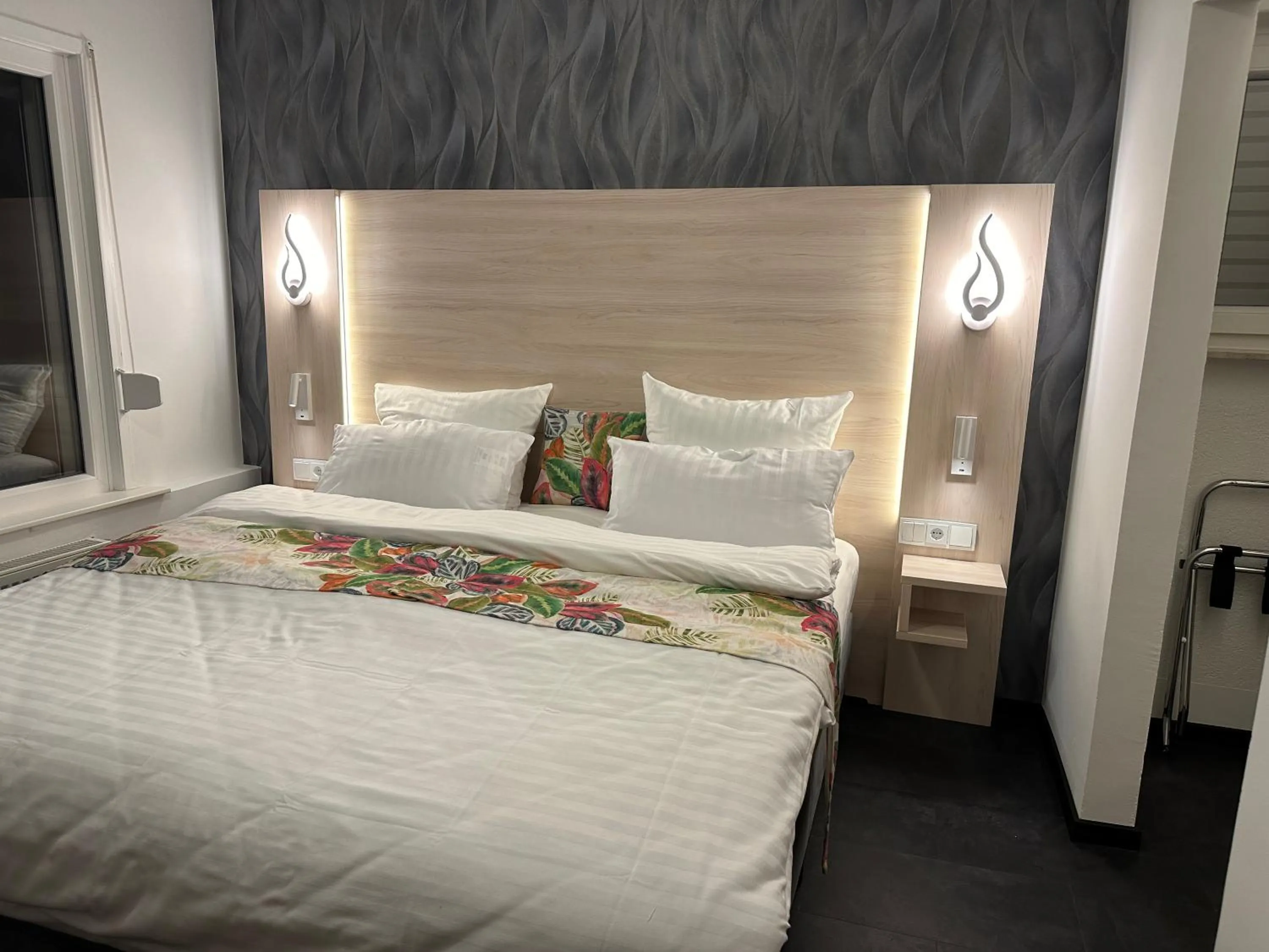 Bed in Villa Schaumburg - Boutique Hotel