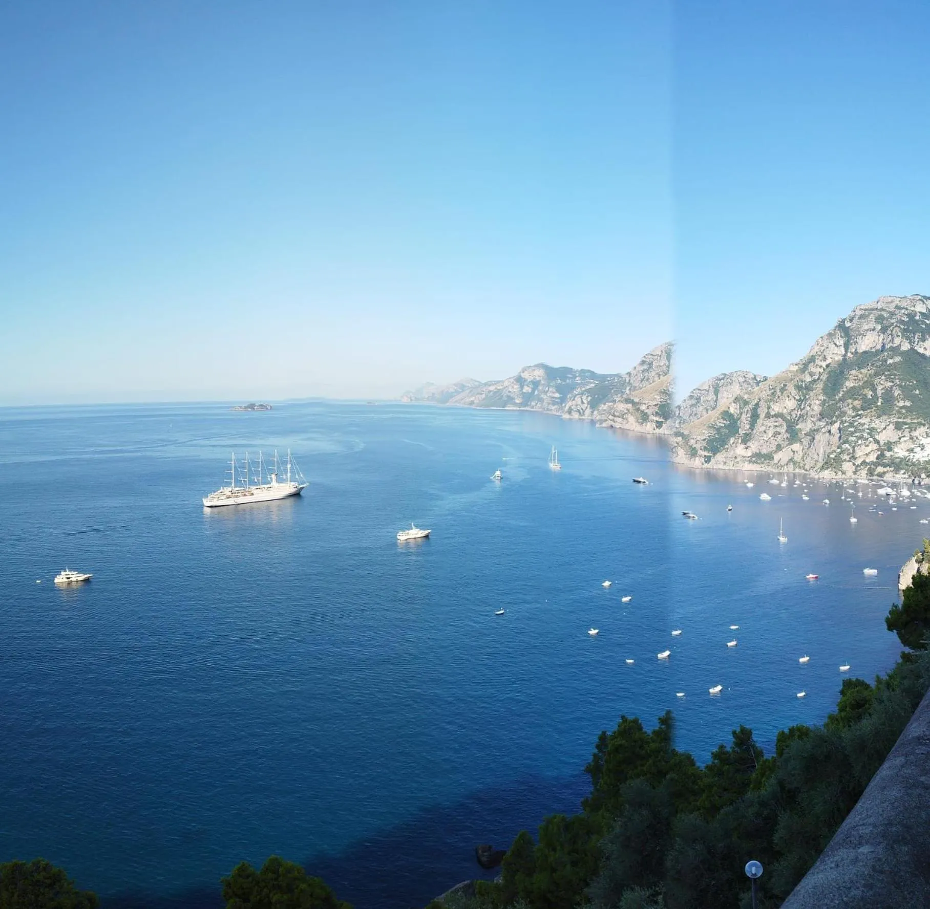 Property building in Hotel La Perla