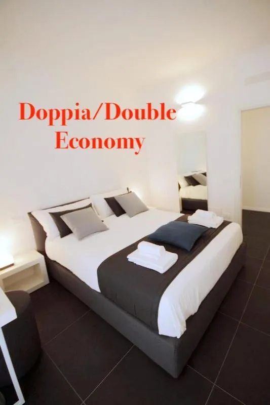 Bed in DiMoras house Verona