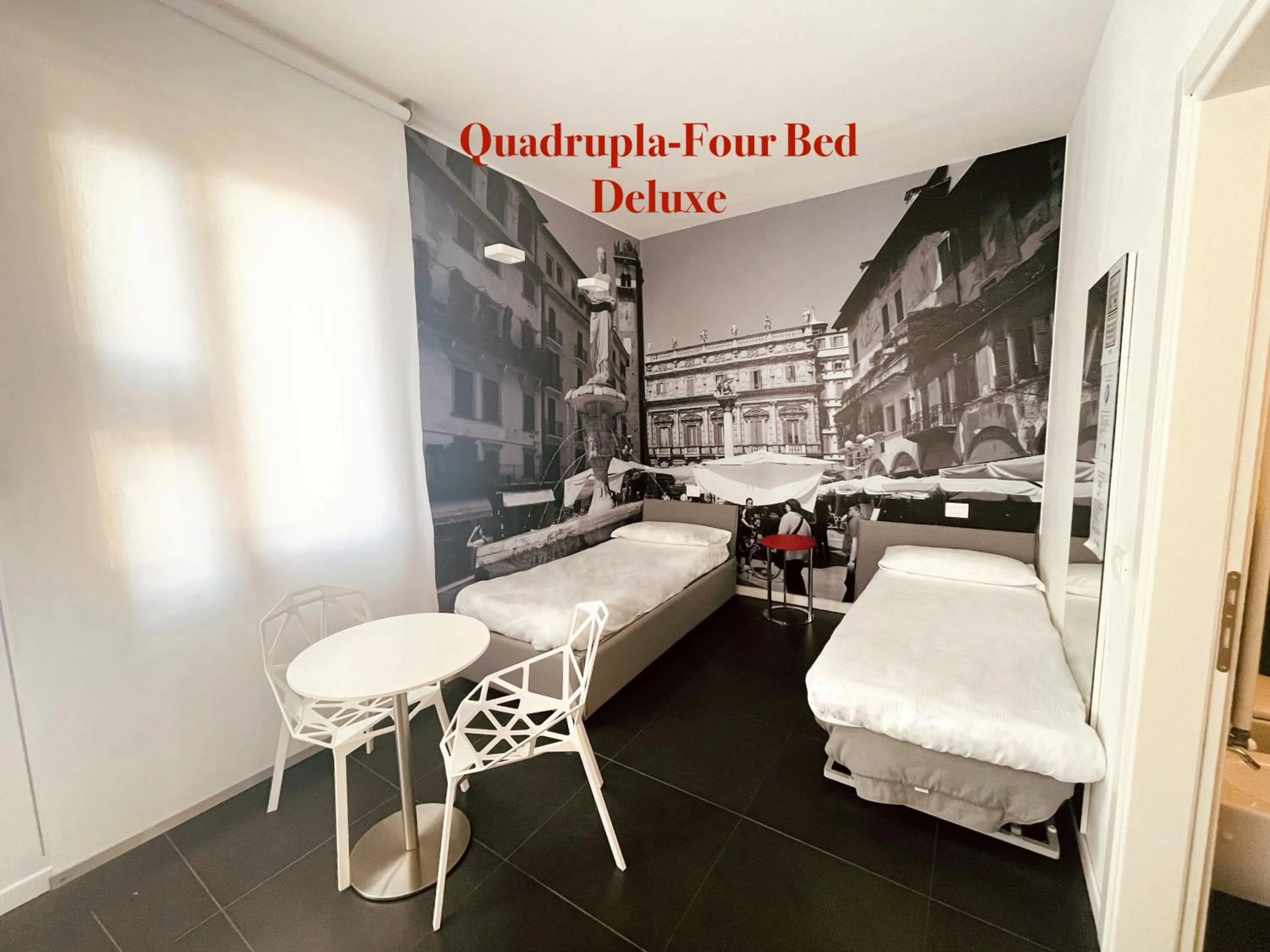 Photo of the whole room, Bed in DiMoras house Verona