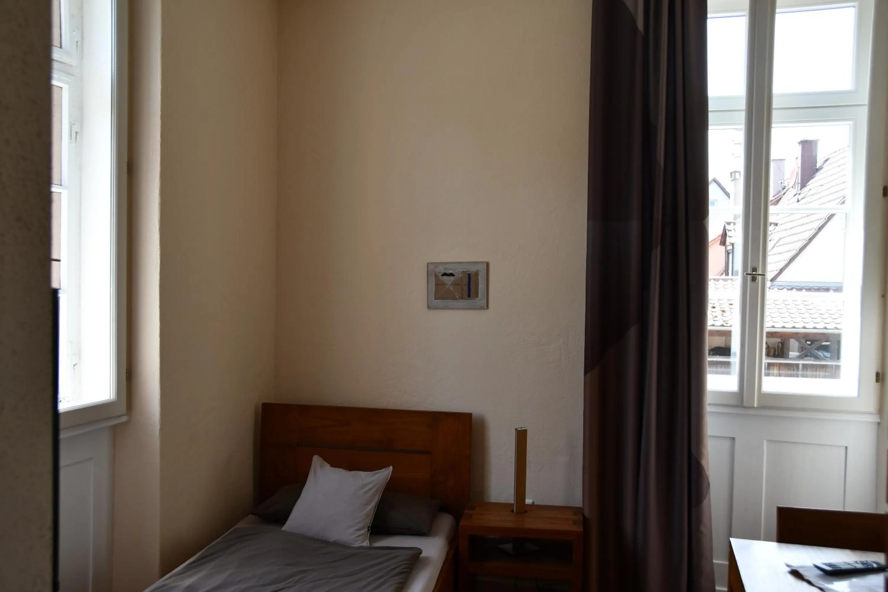 Bed in Gästehaus stuttgART36