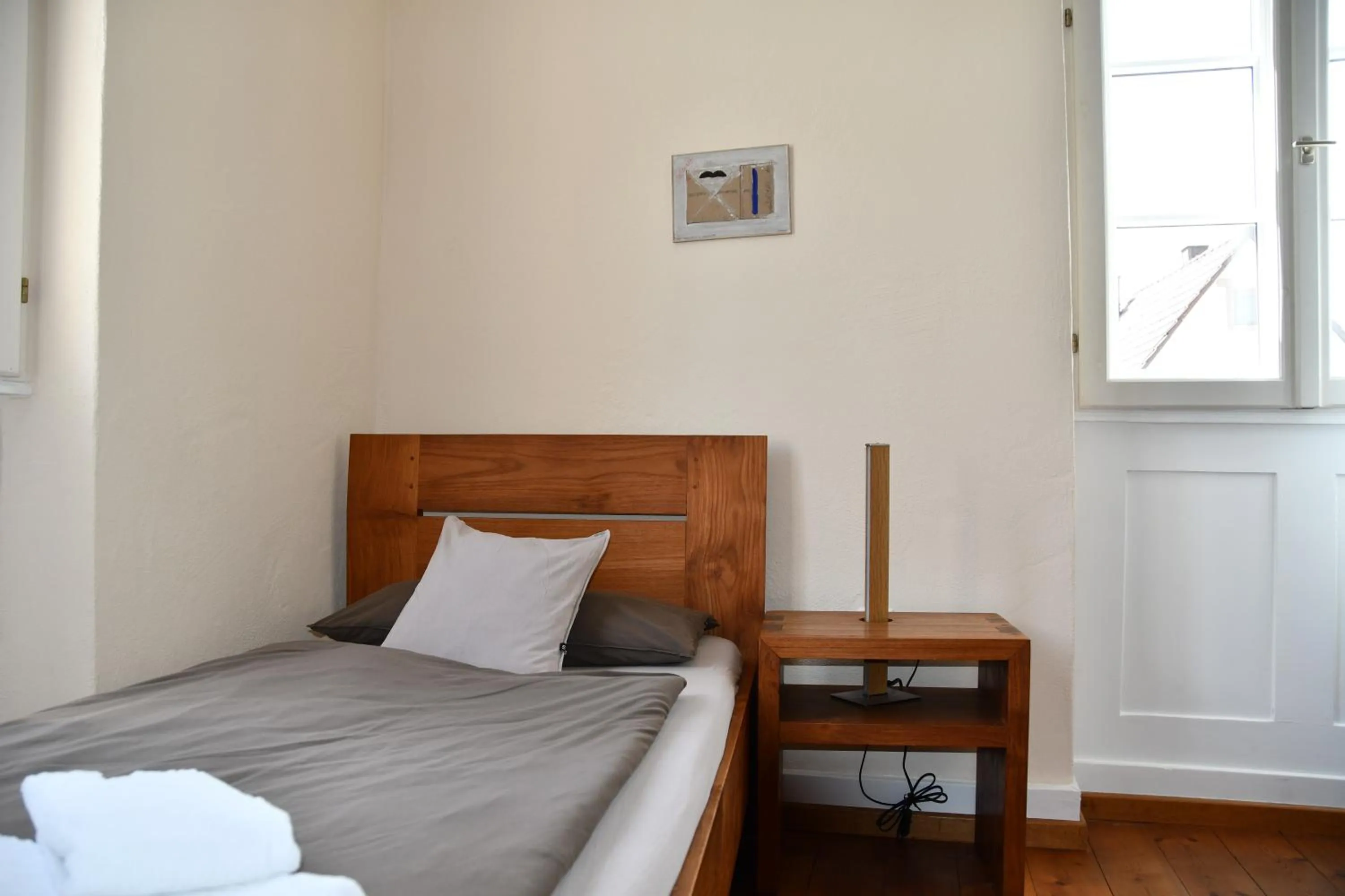 Bed in Gästehaus stuttgART36