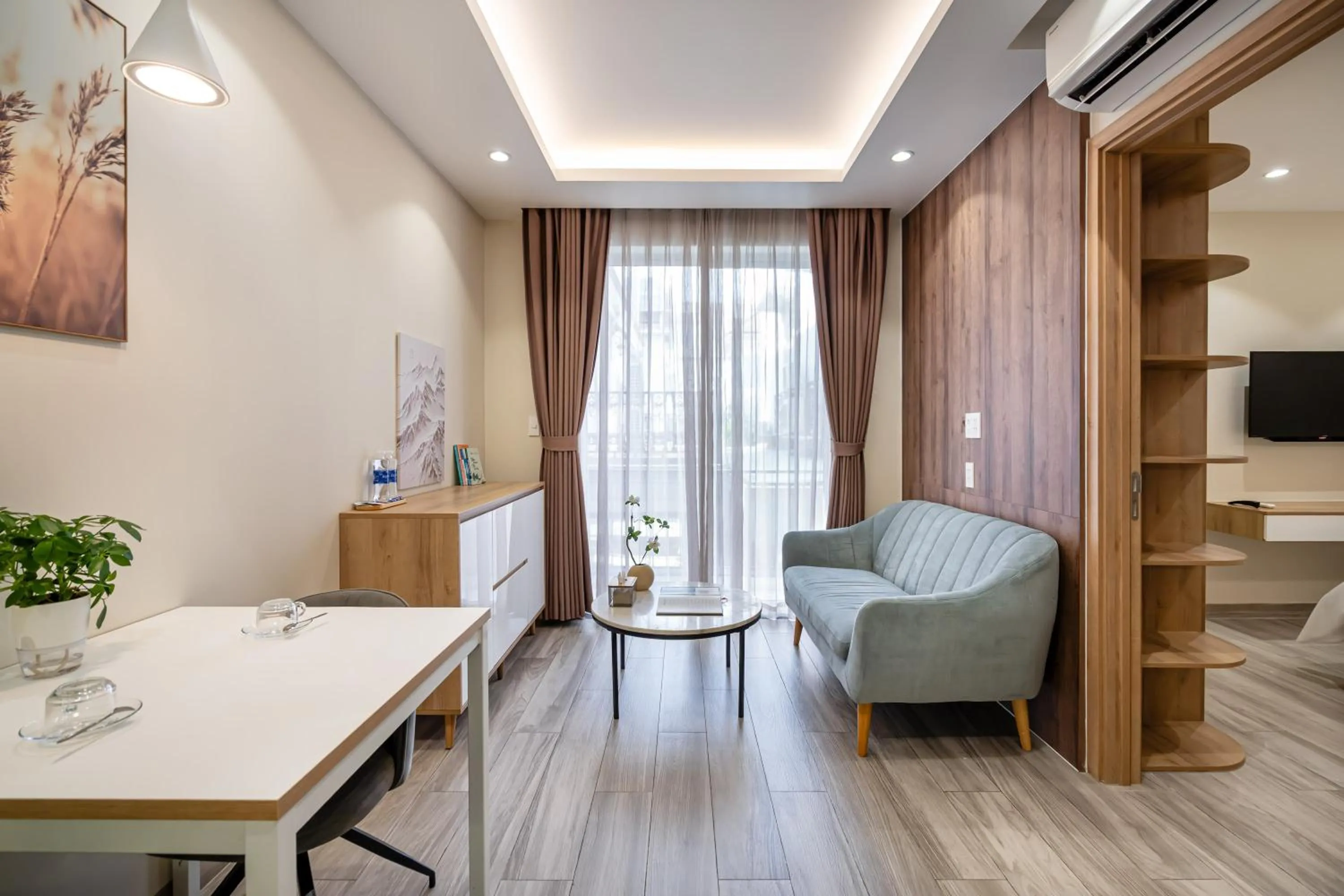 One-Bedroom Suite in The Royal Healing - Phu My Hung