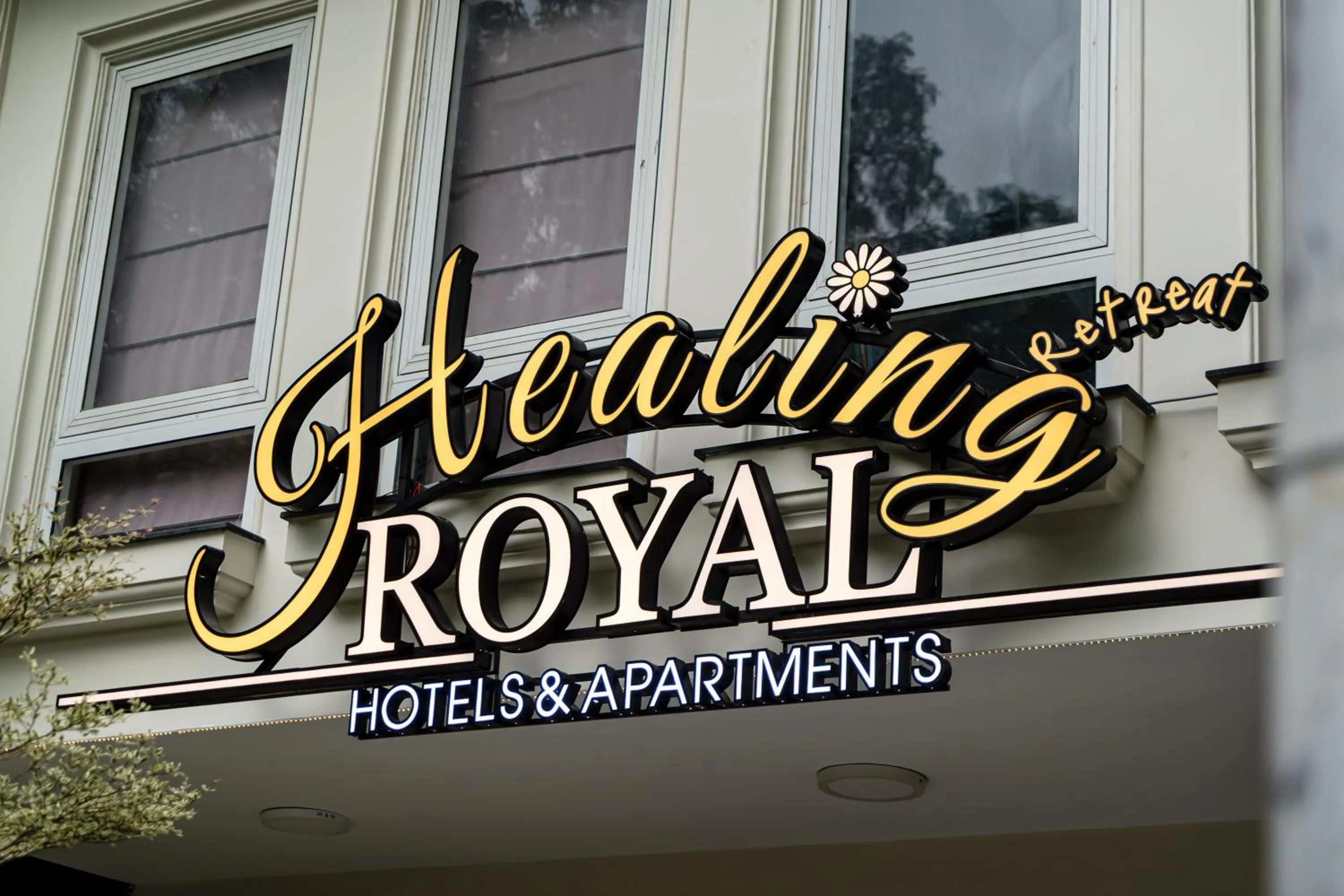The Royal Healing - Phu My Hung