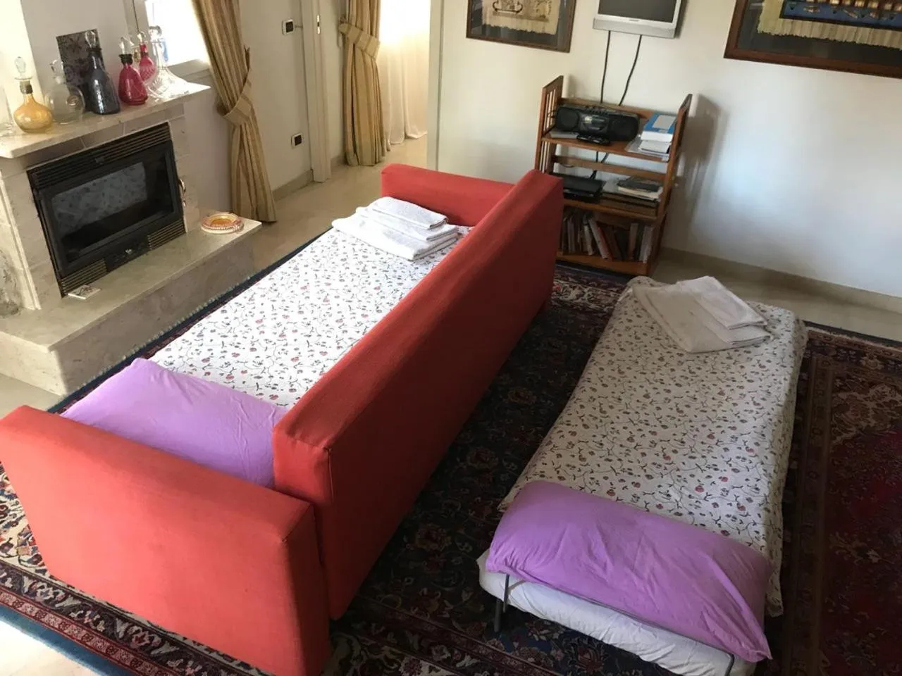 Bed in Apartment Whenlifeisbetter