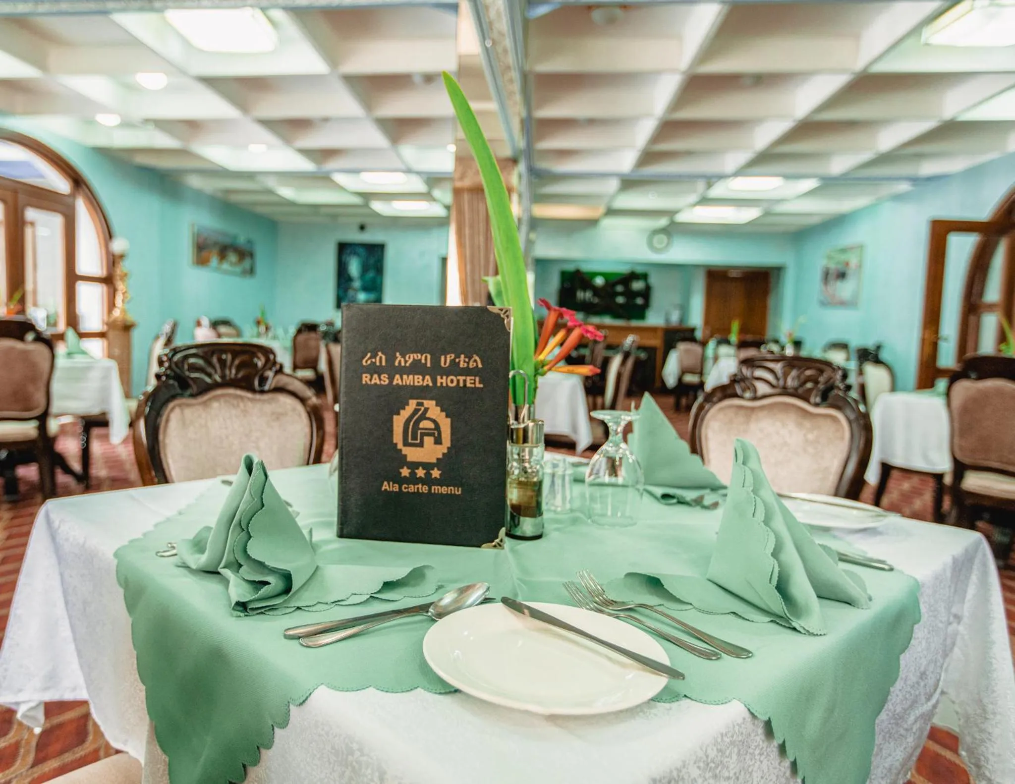 Restaurant/places to eat in Ras Amba Hotel