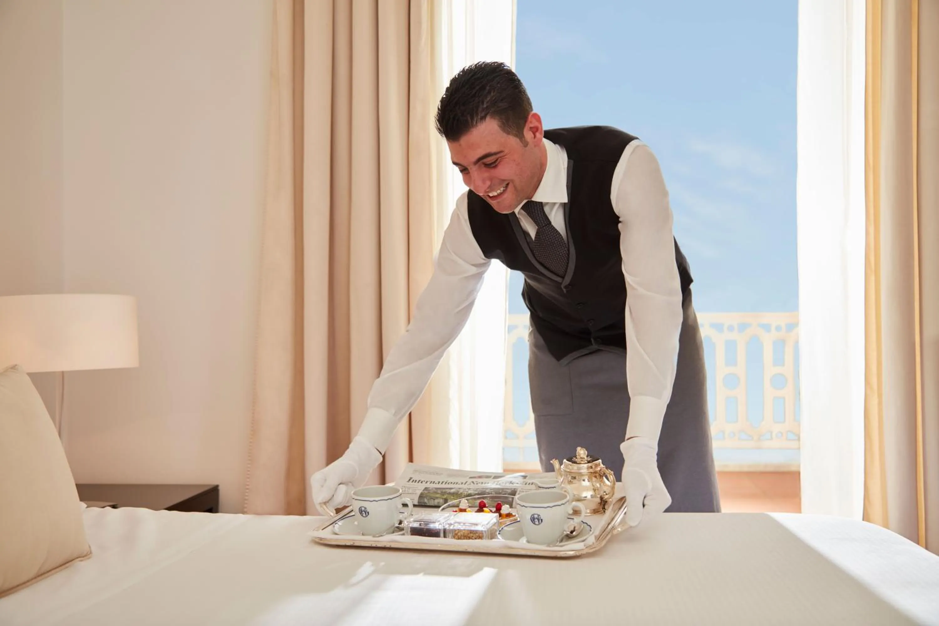 Staff in Grand Hotel Excelsior Vittoria