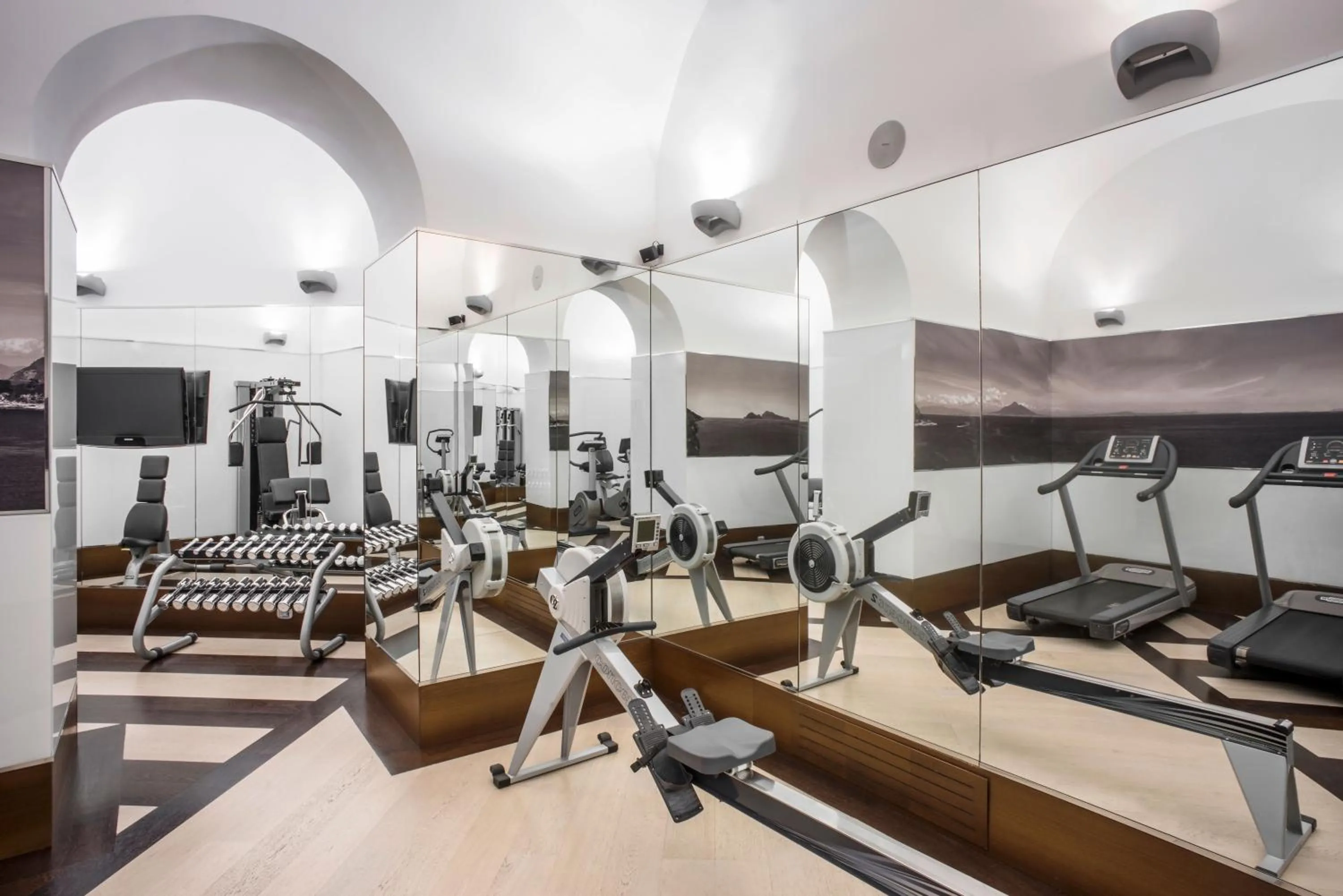 Fitness centre/facilities in Grand Hotel Excelsior Vittoria