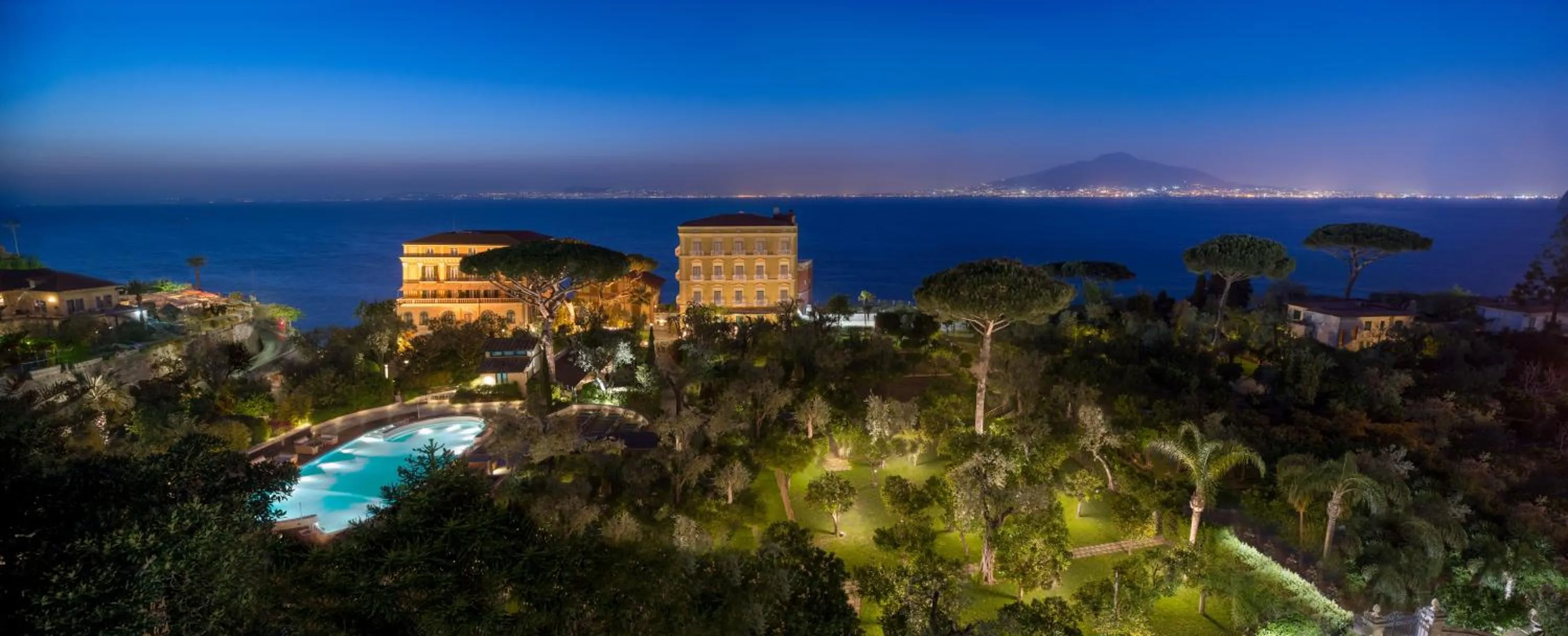 Summer in Grand Hotel Excelsior Vittoria