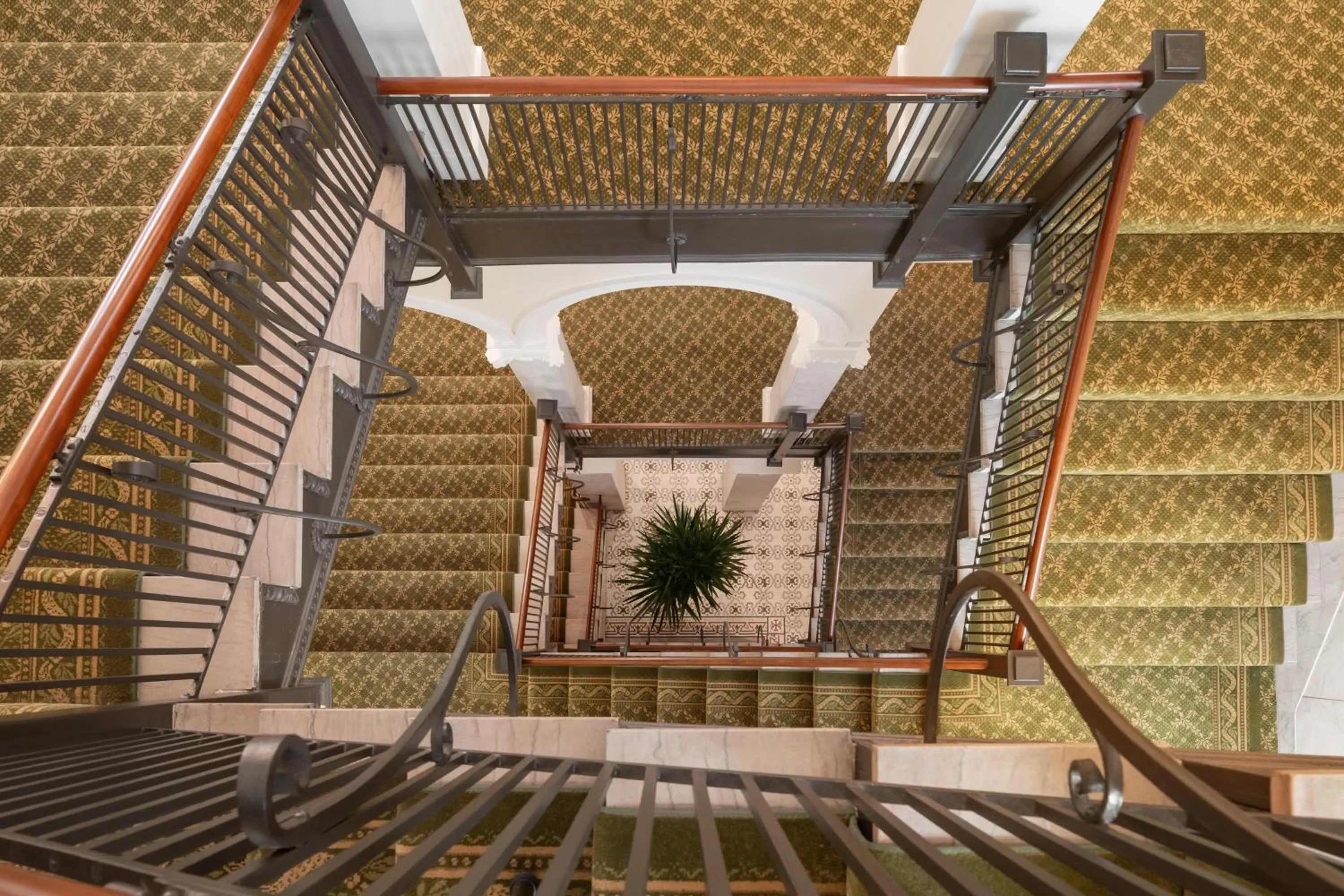 Decorative detail in Capital Hotel