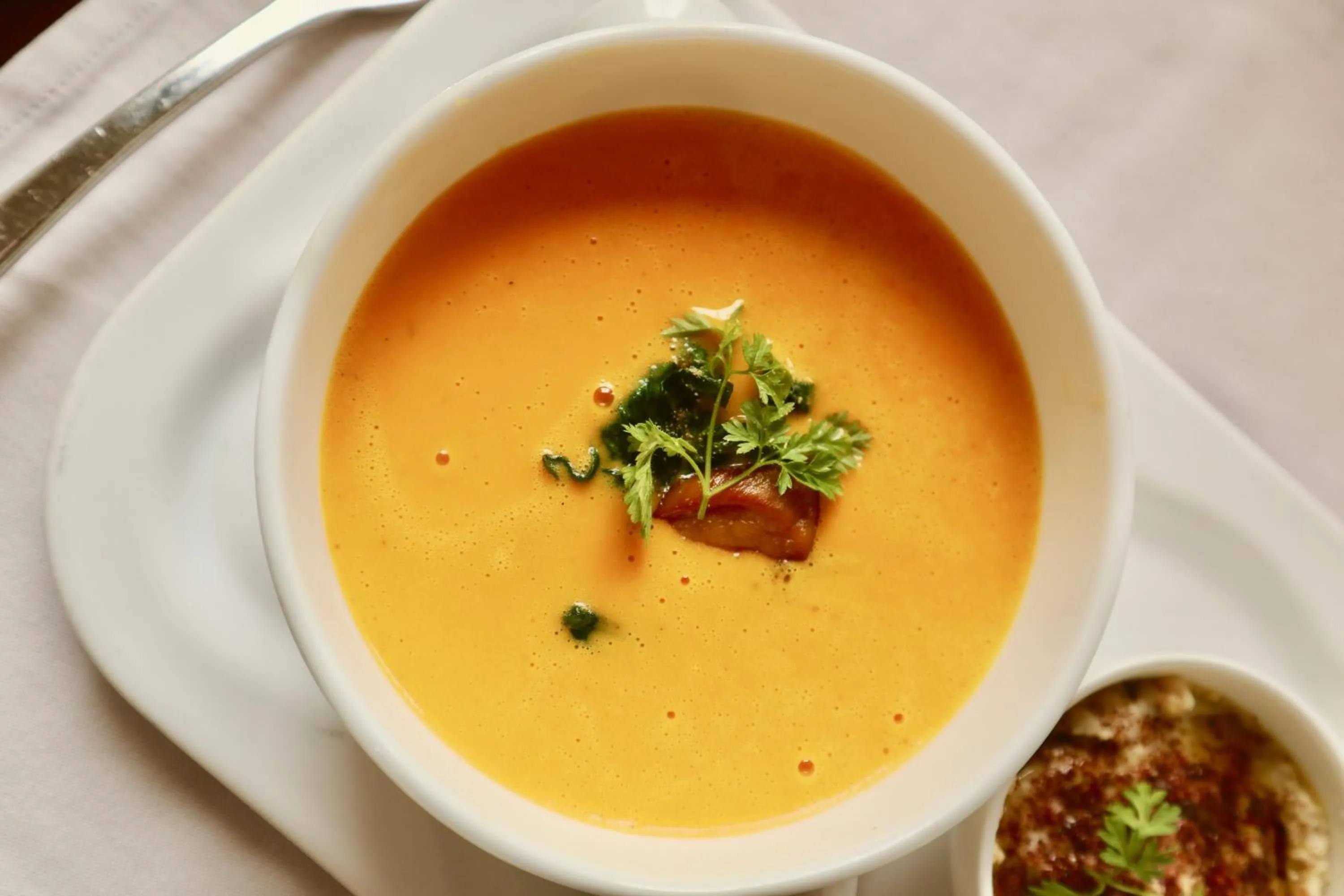 Food and drinks in Capital Hotel