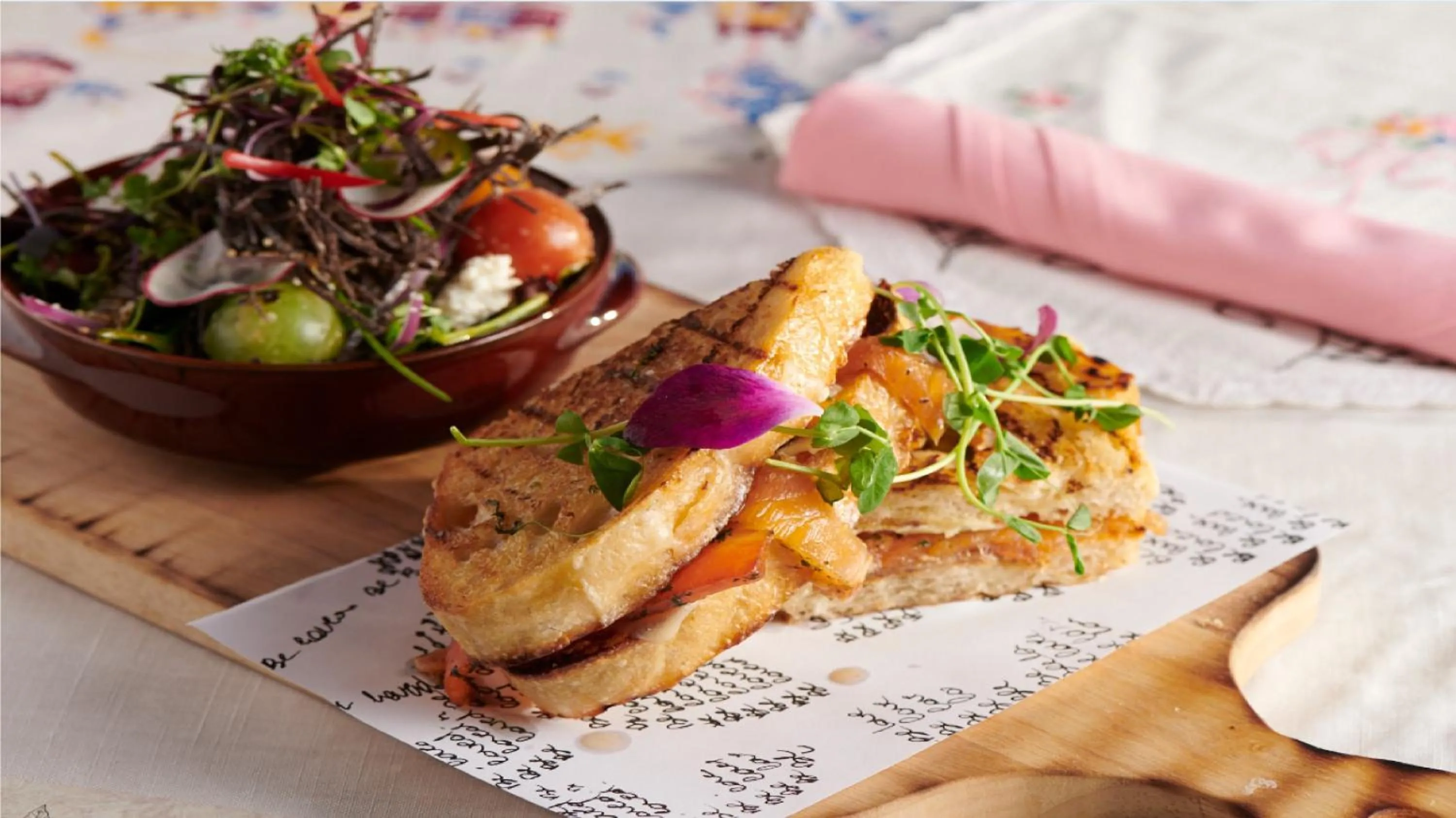 Restaurant/places to eat in Hotel Indigo El Paso Downtown by IHG