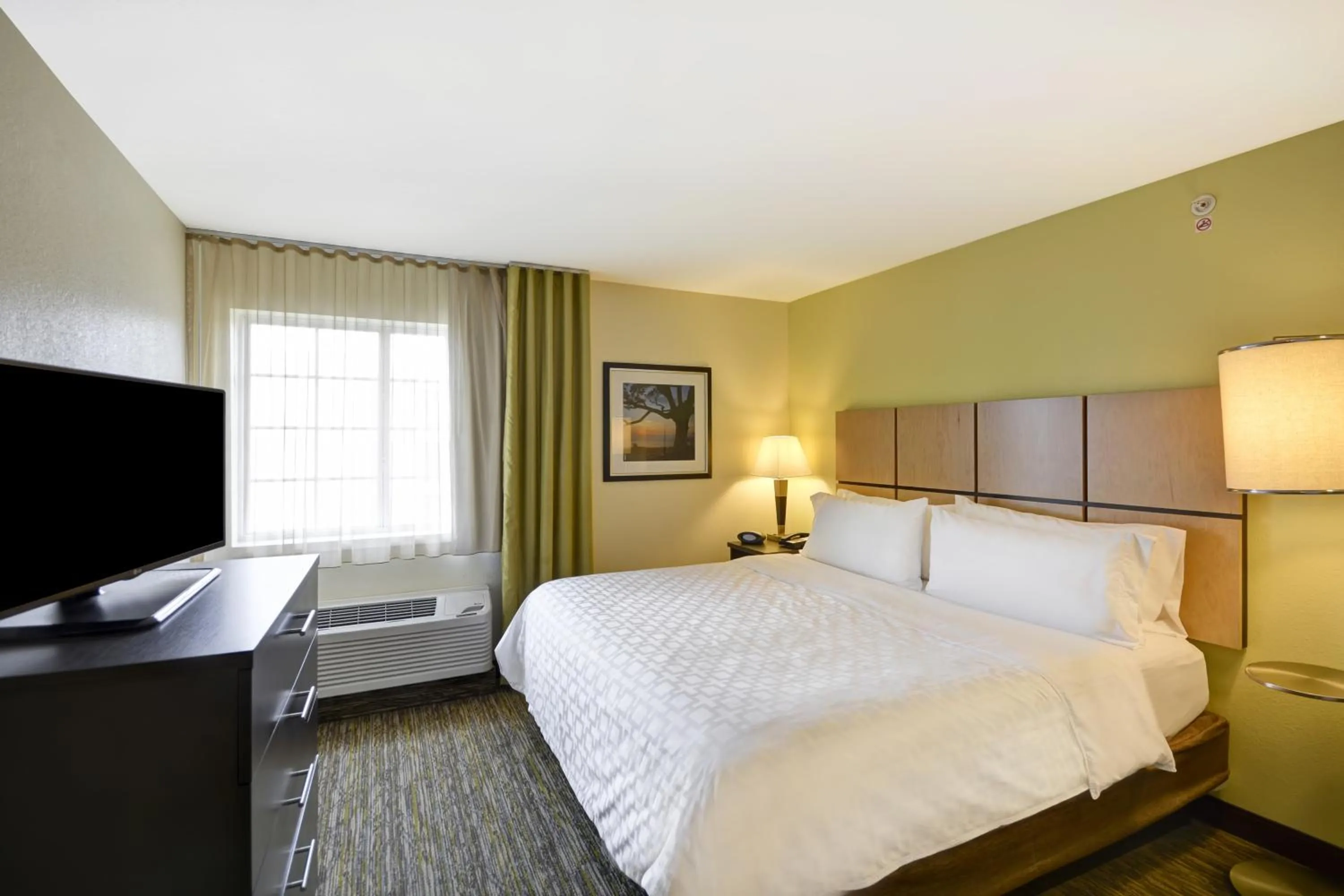 Photo of the whole room, Bed in Candlewood Suites Smyrna - Nashville by IHG