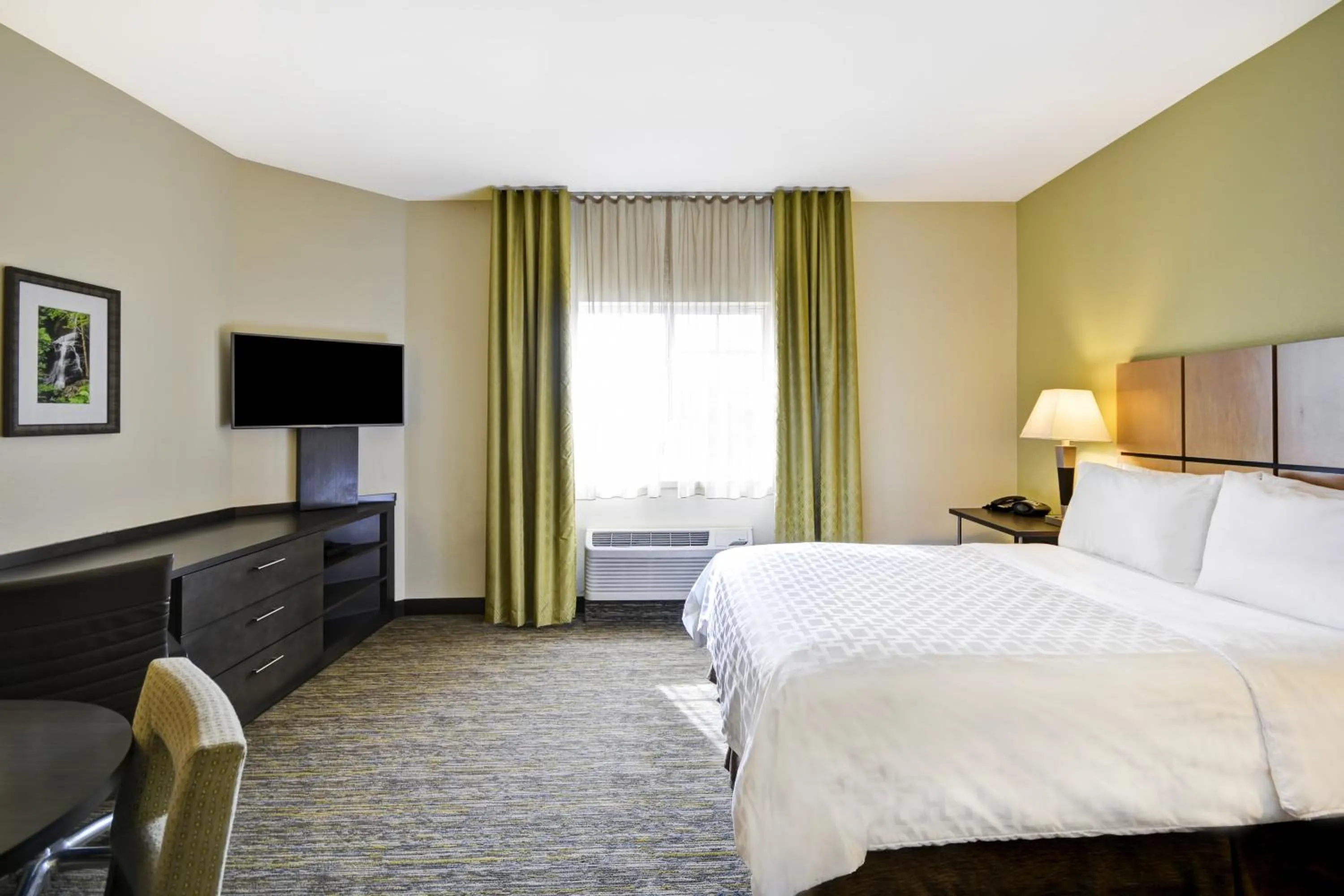 Bedroom, Bed in Candlewood Suites Smyrna - Nashville by IHG