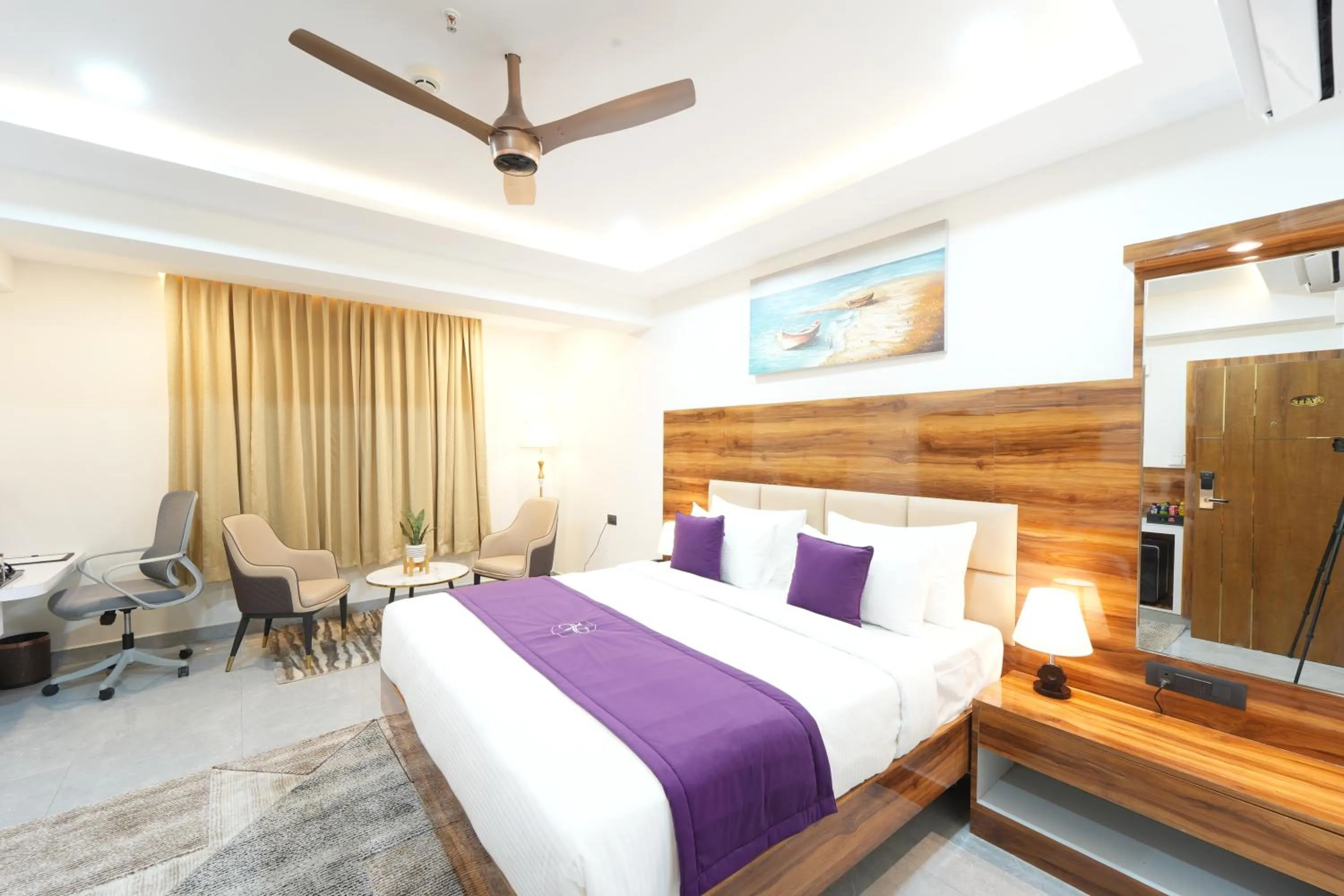 Photo of the whole room, Bed in VOVO Boutique Hotel