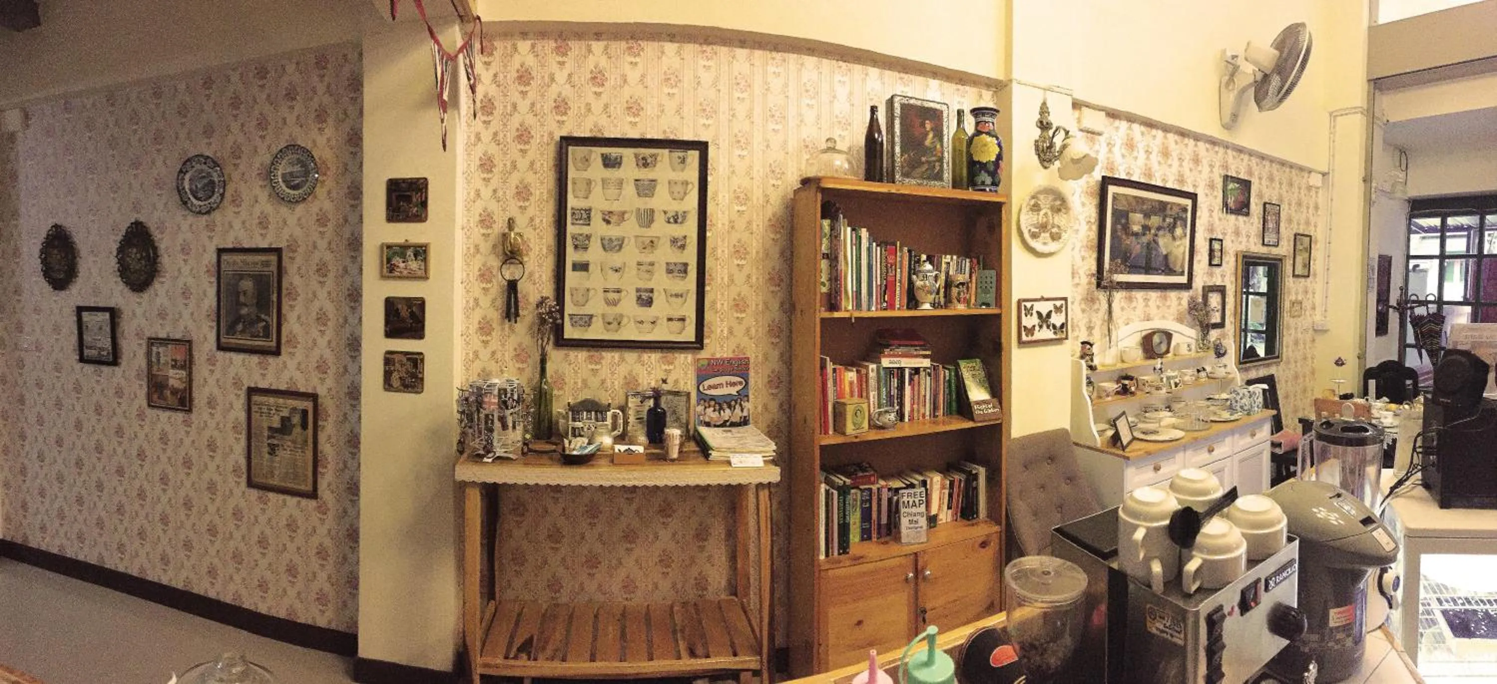 Library in The London Tearoom