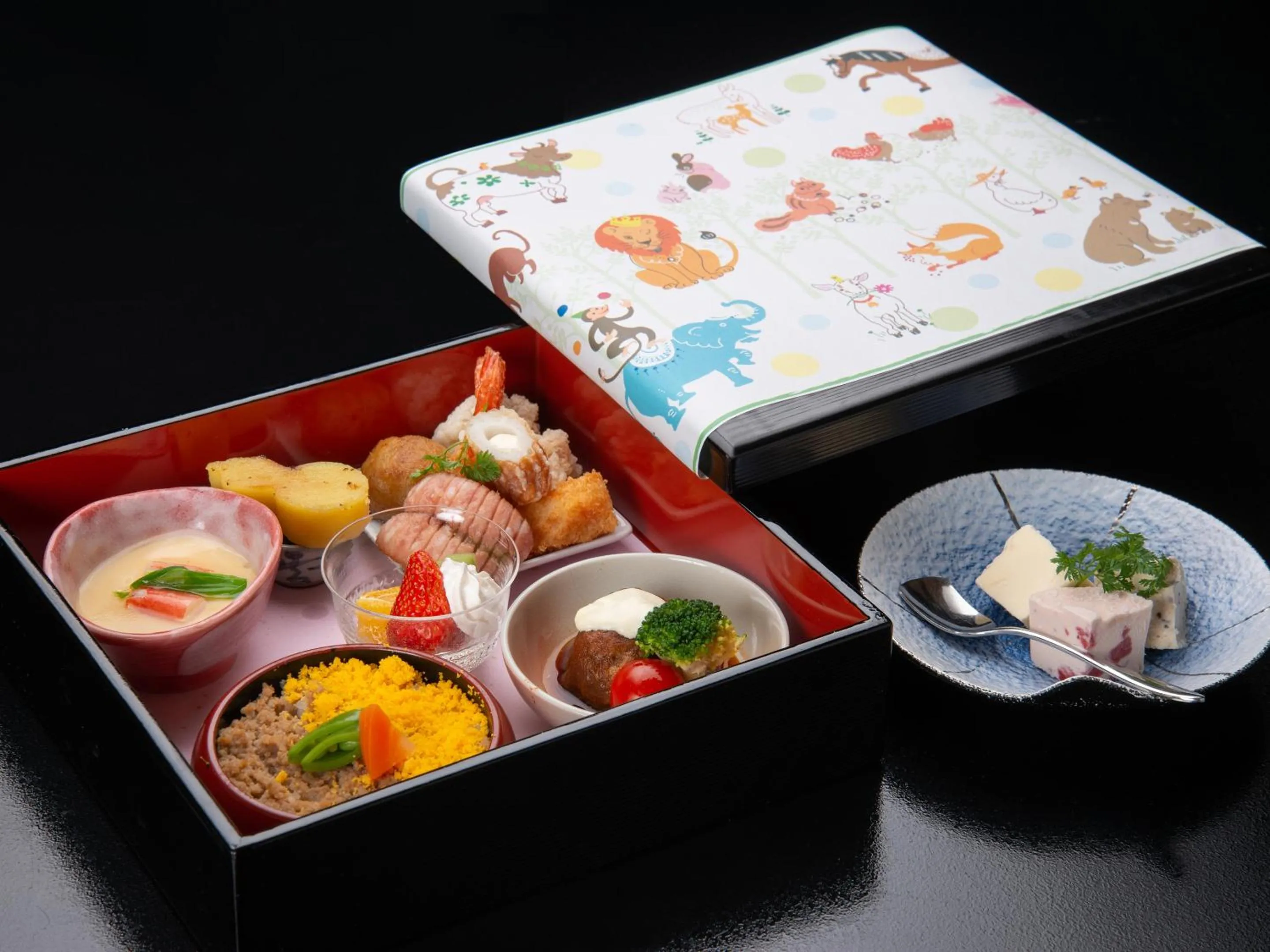 Food and drinks in Kaihinsou Kamakura