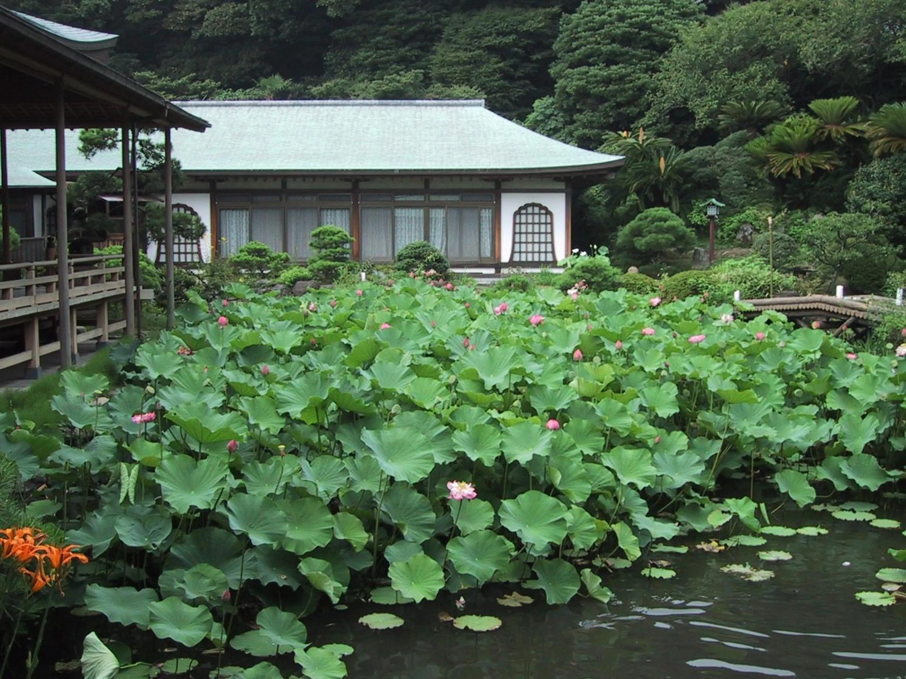 Nearby landmark in Kaihinsou Kamakura