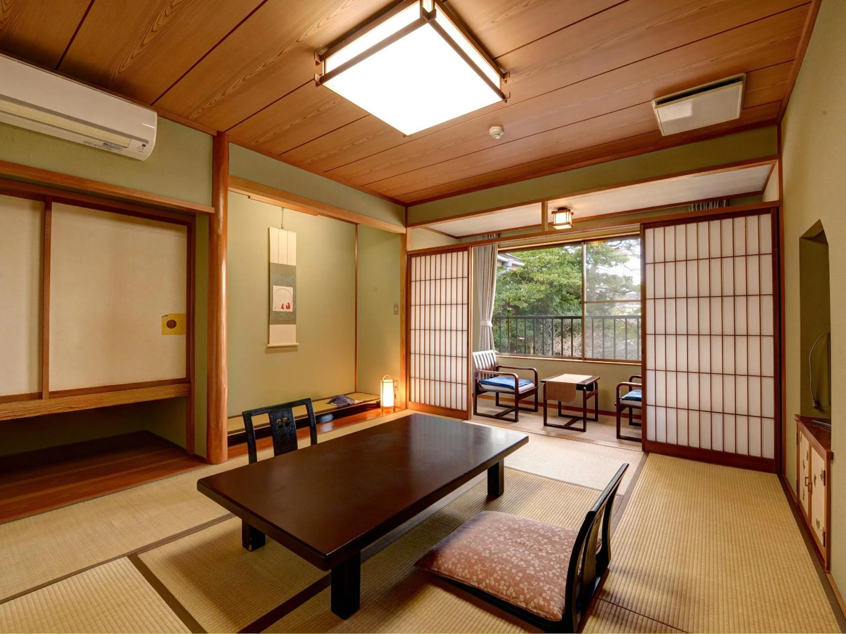 Photo of the whole room in Kaihinsou Kamakura