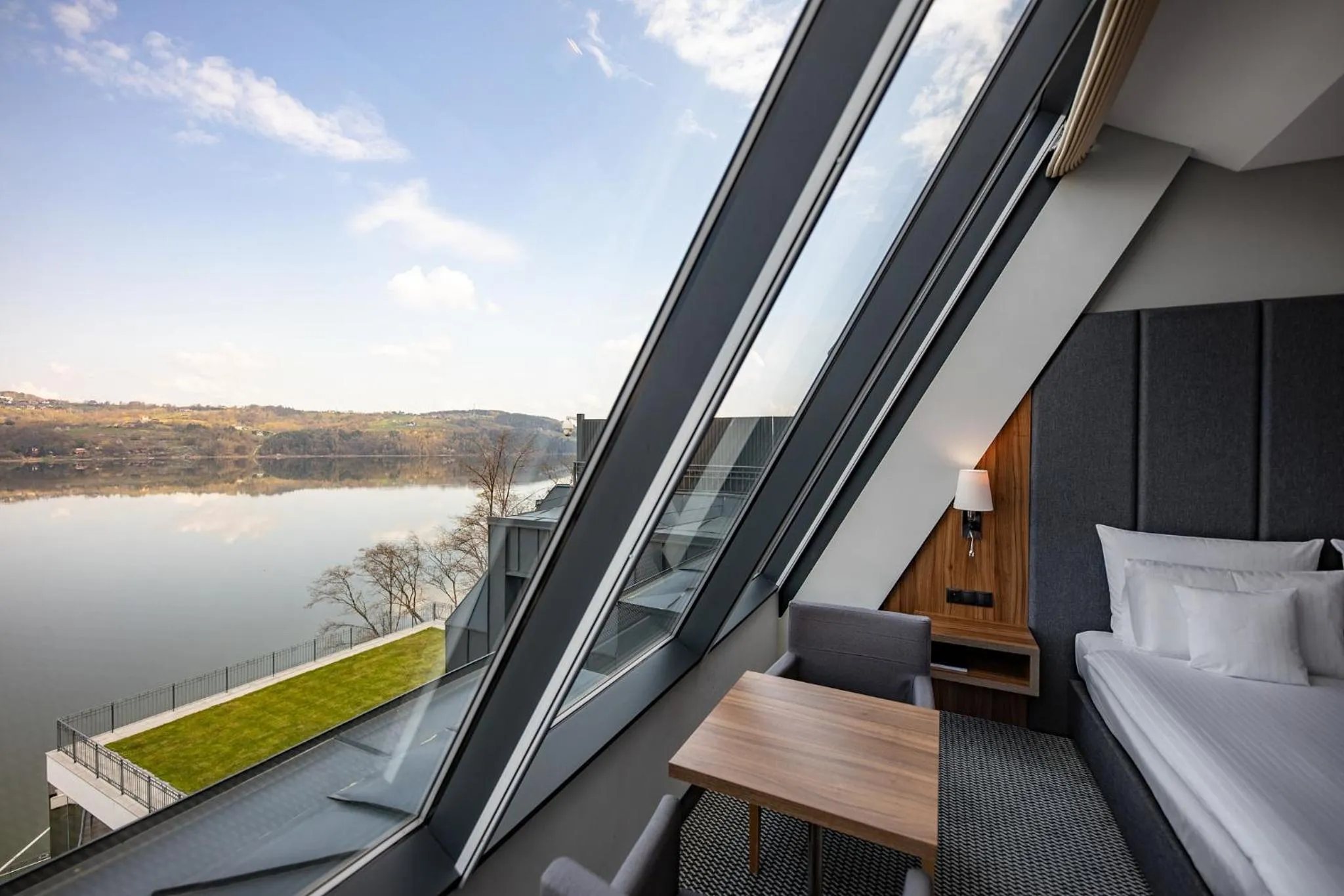 Bed in Heron Live Hotel Marina & SPA