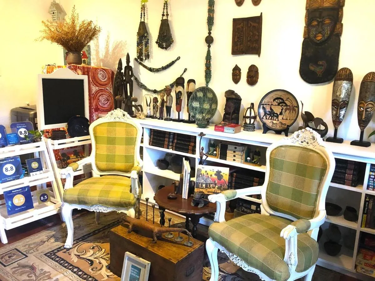 Living room in Madie's Place B&B with Private Pool in Santa Rosa near Enchanted Kingdom