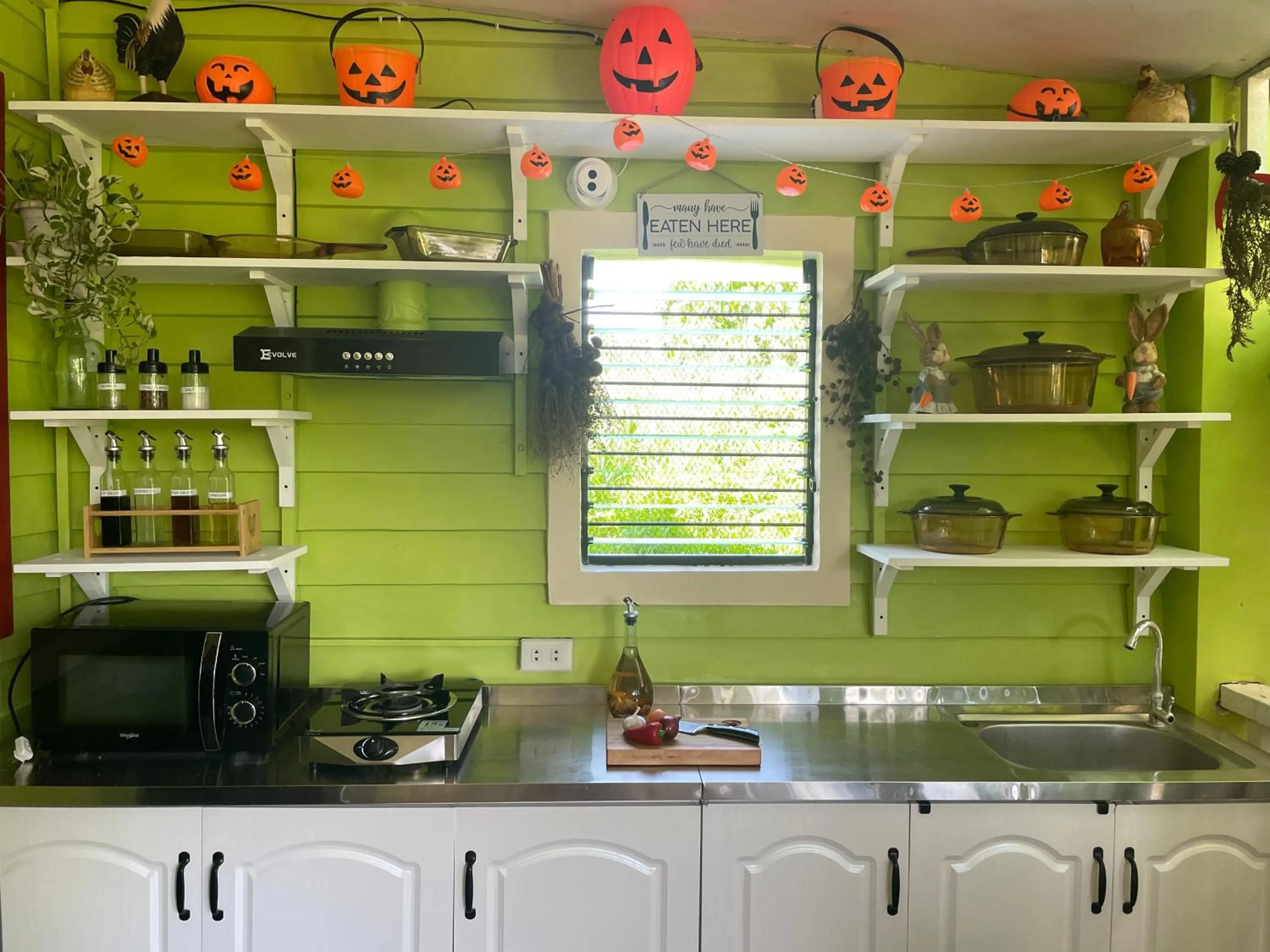 Kitchen or kitchenette in Madie's Place B&B with Private Pool in Santa Rosa near Enchanted Kingdom