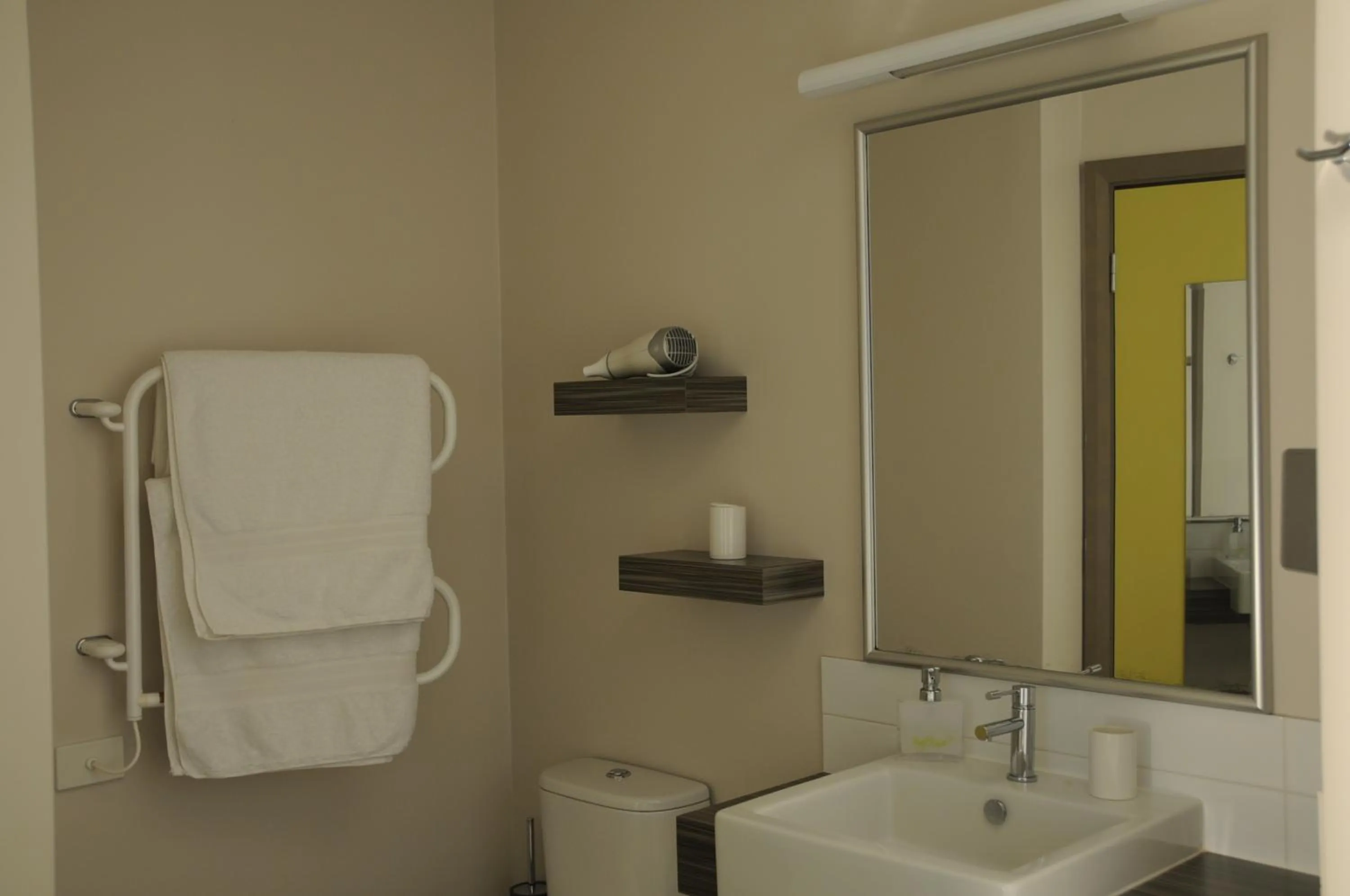 Bathroom in Saltair Luxury Accommodation - Adults Only