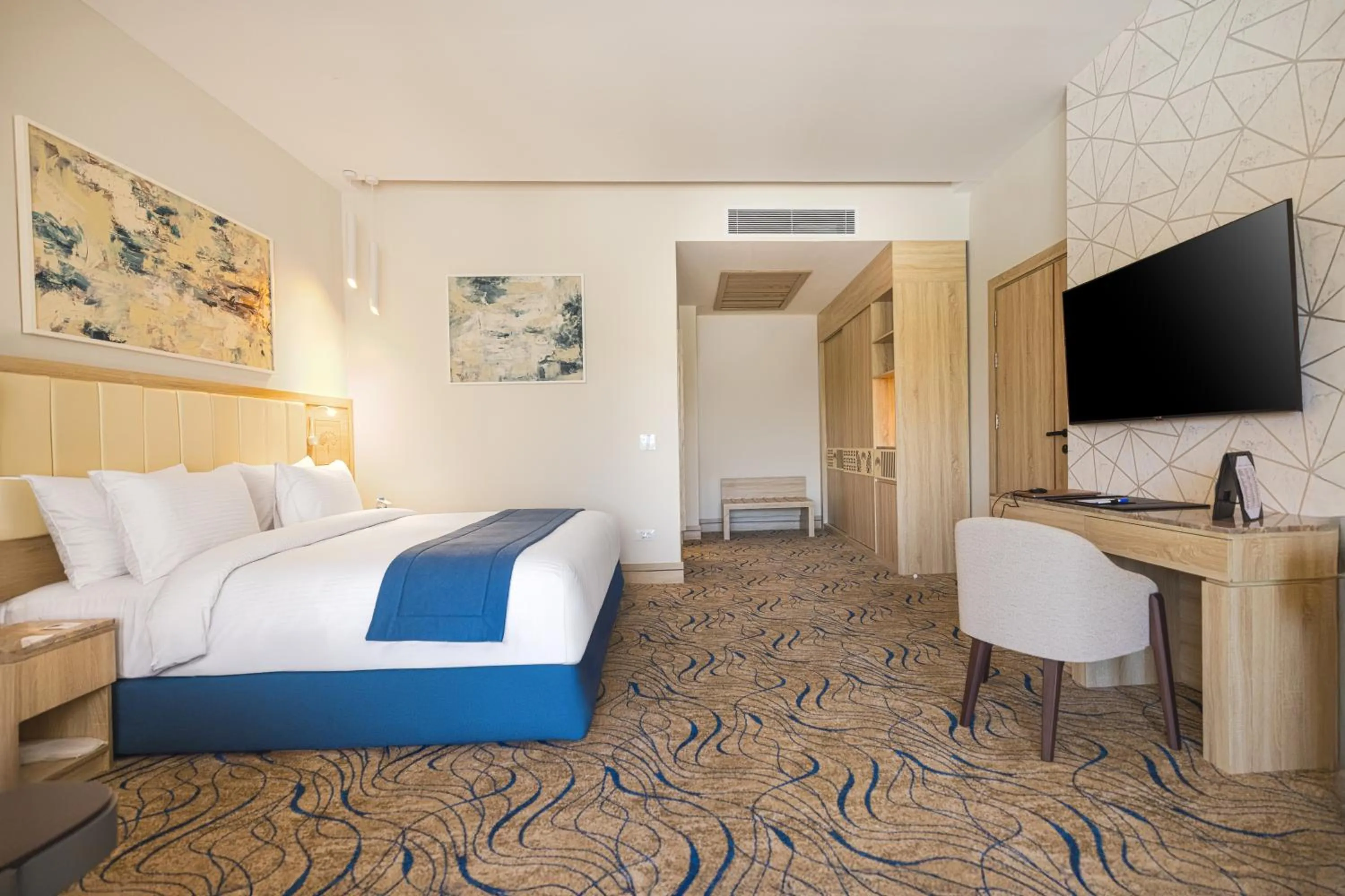 Bed in Helnan Antoniades Palace Hotel