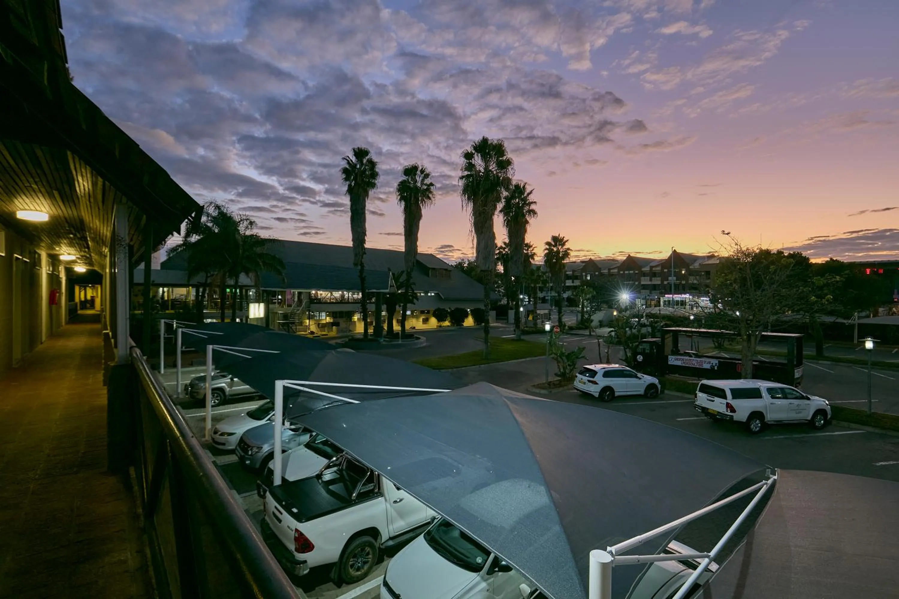 Parking in Cresta Thapama Hotel